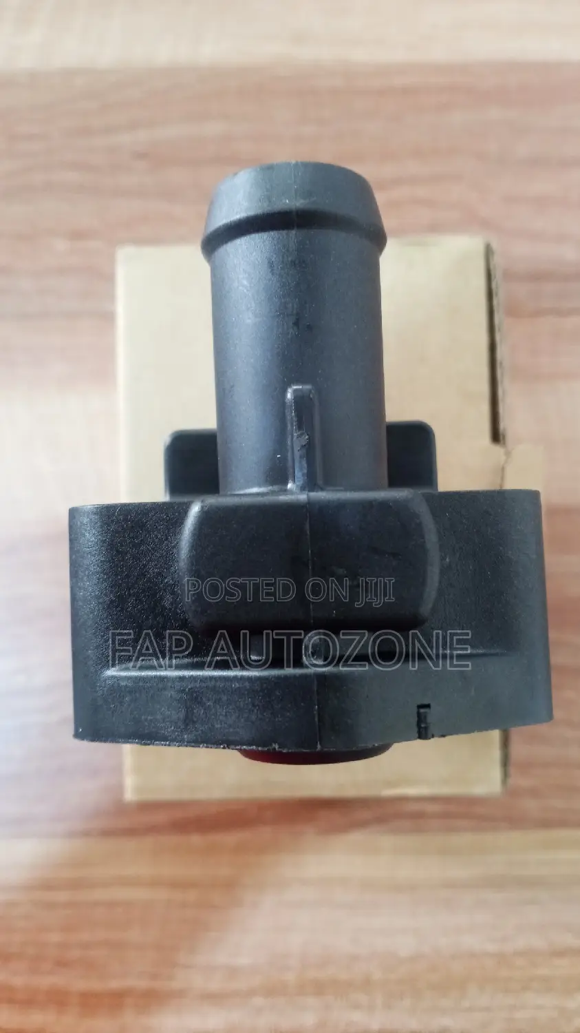 01172. Original Ford Water Heater Valve From USA. 902055
