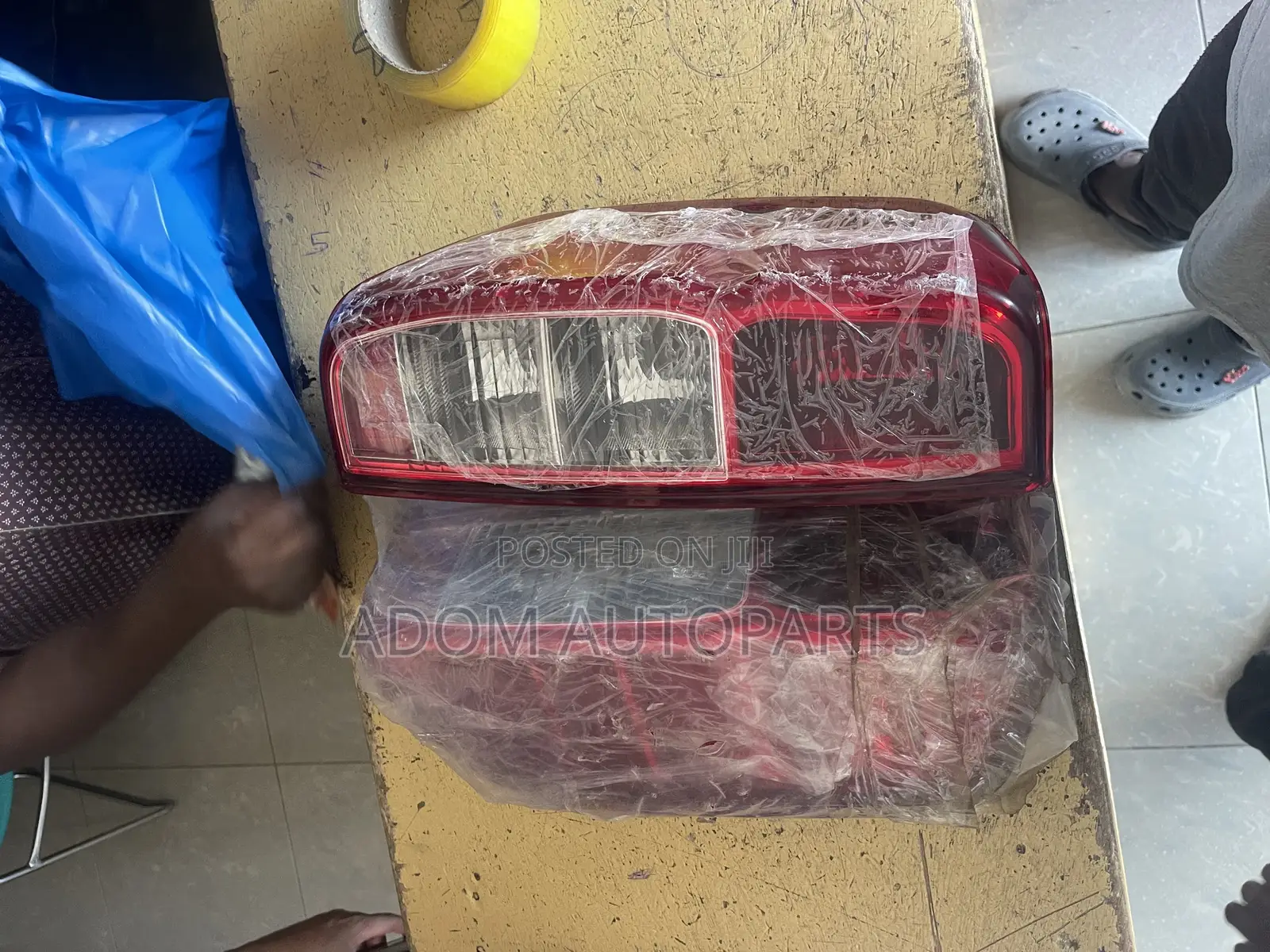 Nissan Navara Taillight Available