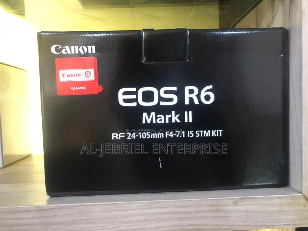 Canon EOS R6 Mark II Mirrorless Camera+24-105mm F/4-7.1 Lens