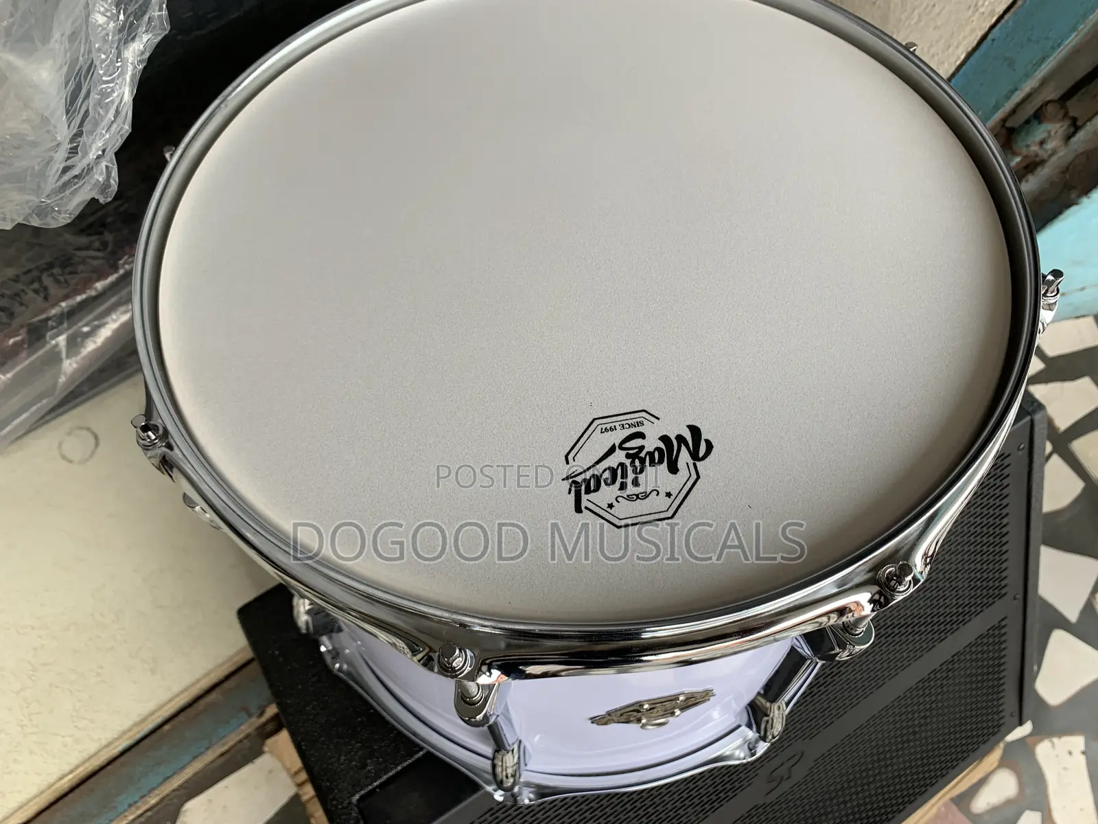 Magical 6-Pieces Complete Parade/Marching Drum-Set