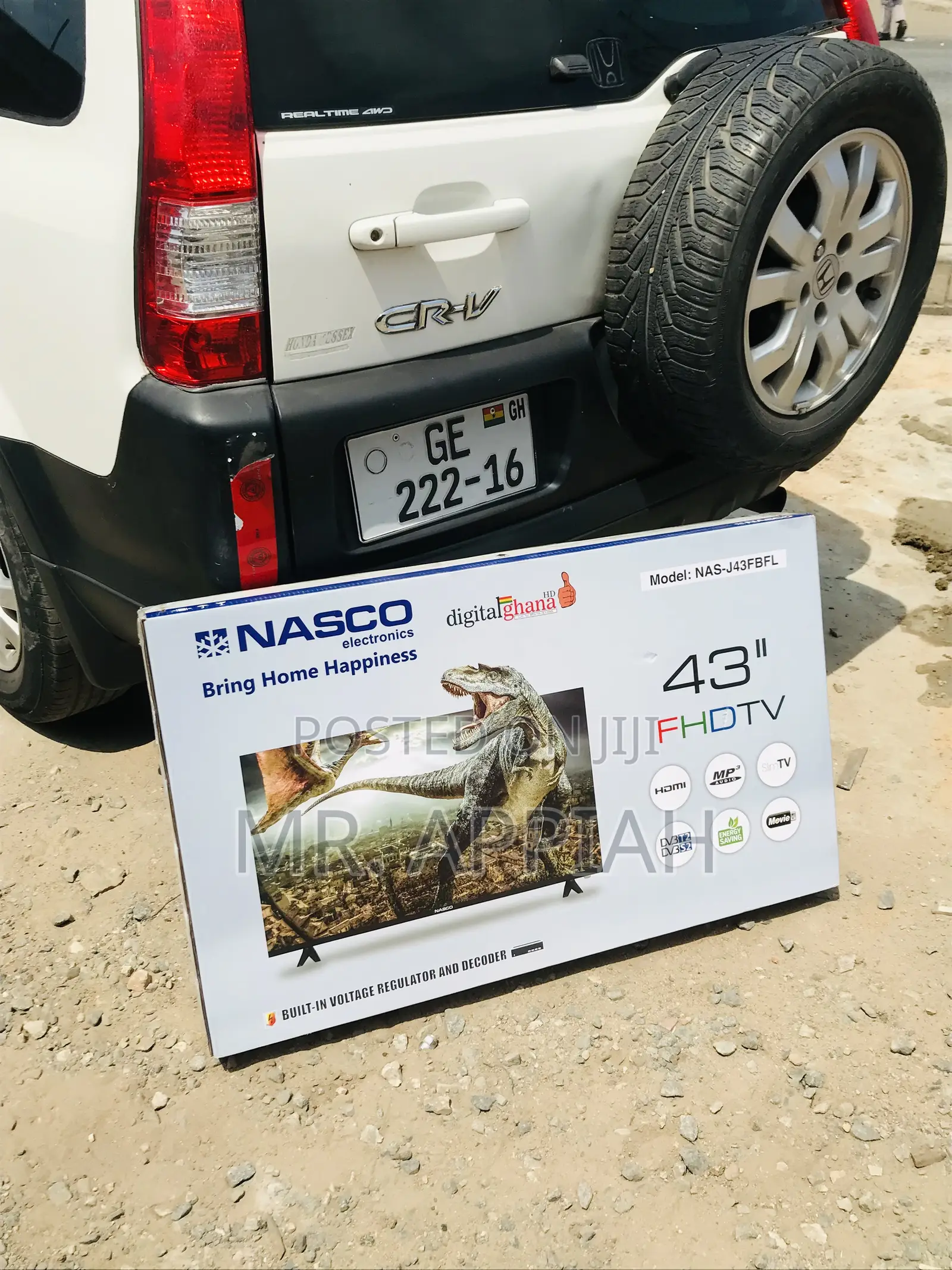 Classic Design Nasco 43” Full HD Smart Television.