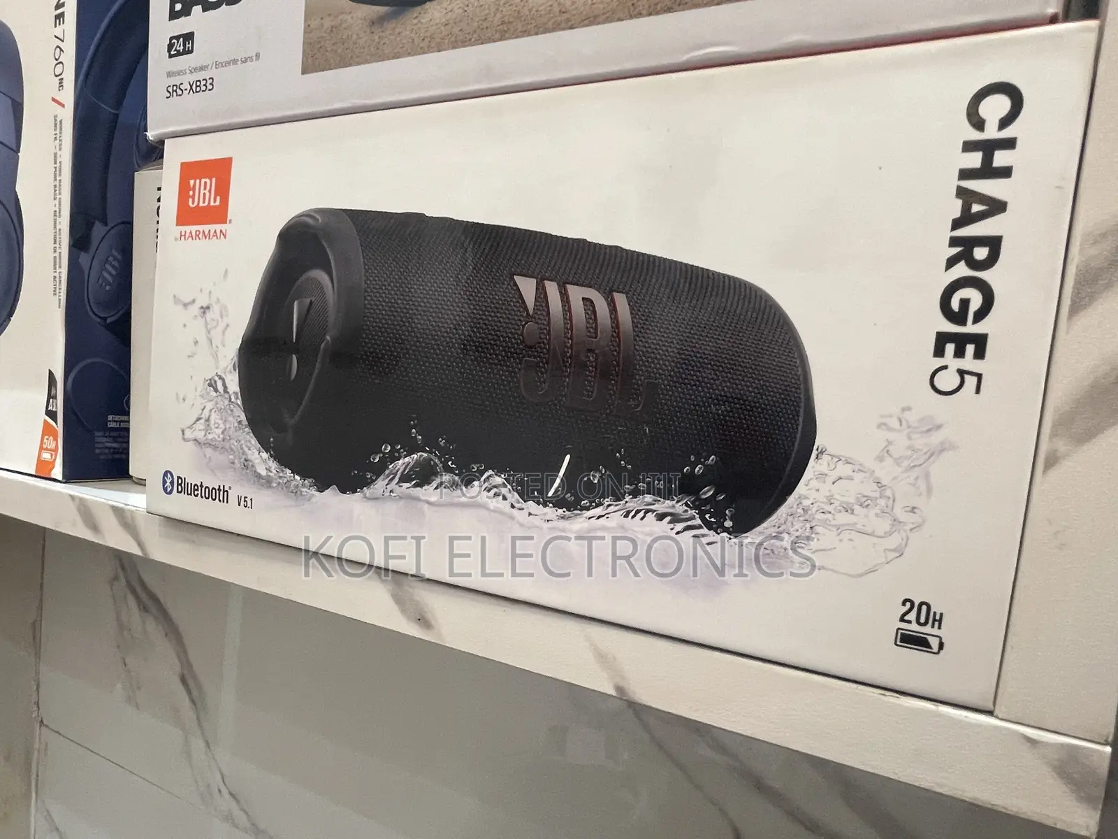Free Standing JBL Charge 5 Portable Wireless Speaker