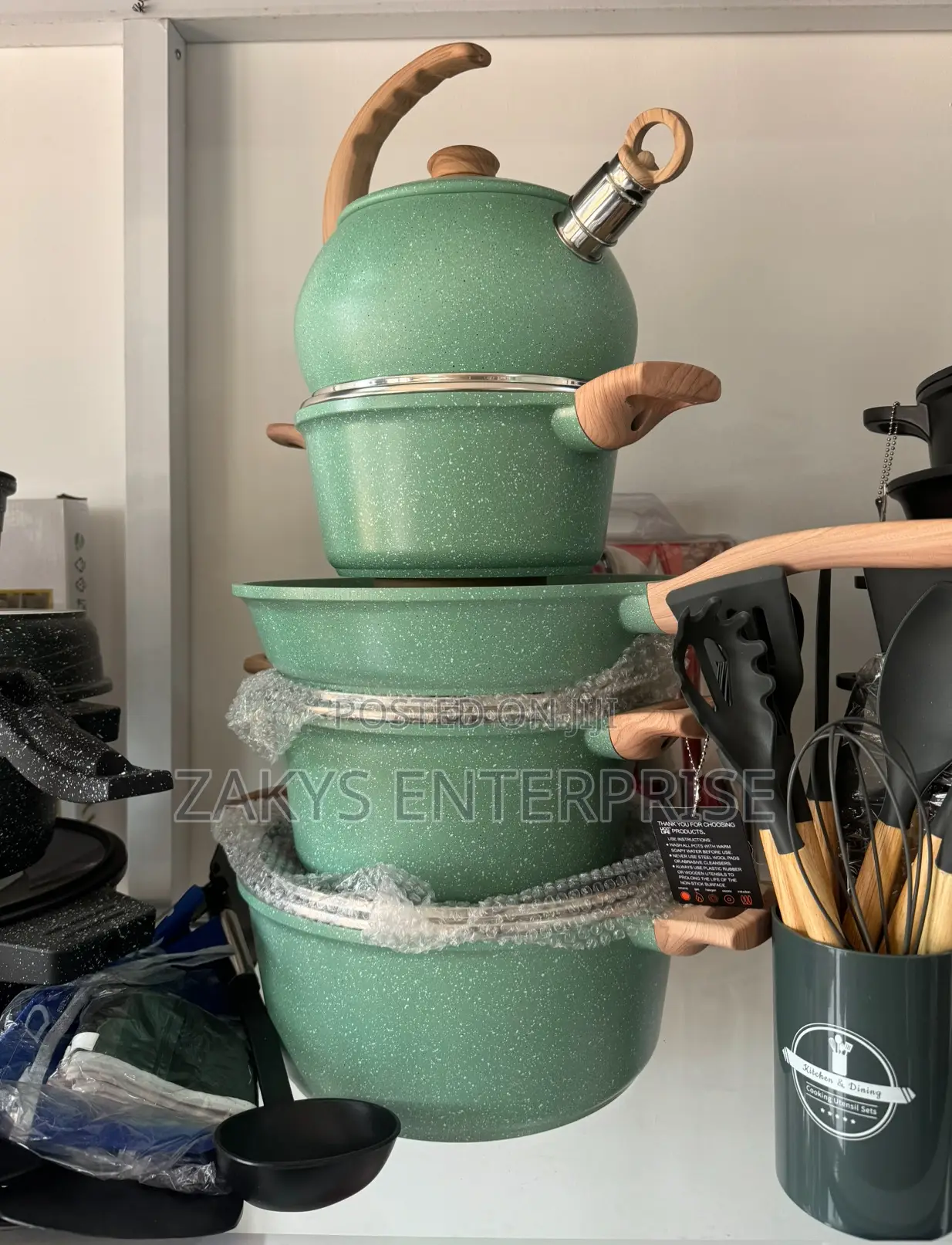 Non Stick Granite Set With Kettle