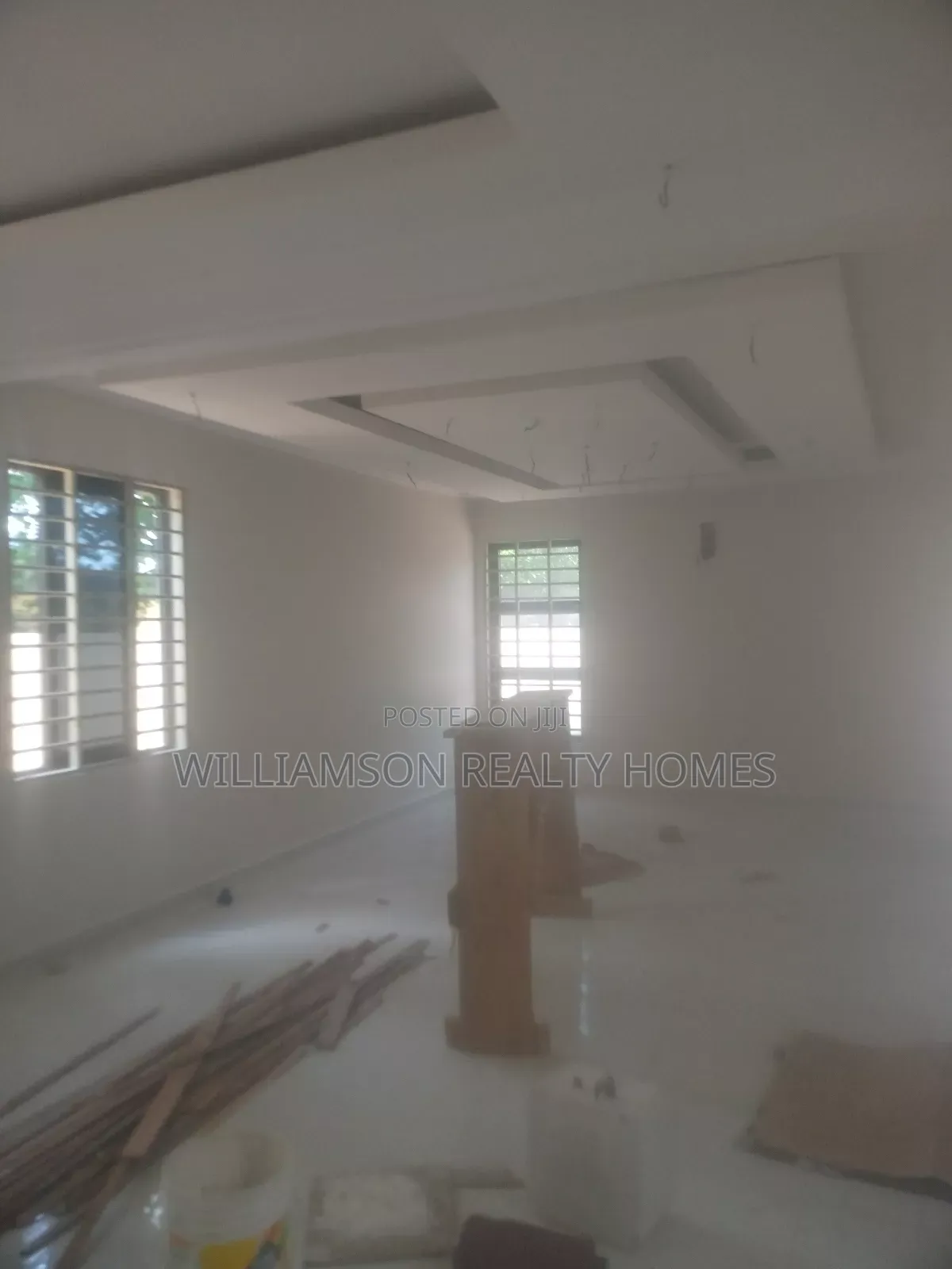 4bdrm Duplex in Hfc Estate Area, Spintex for sale