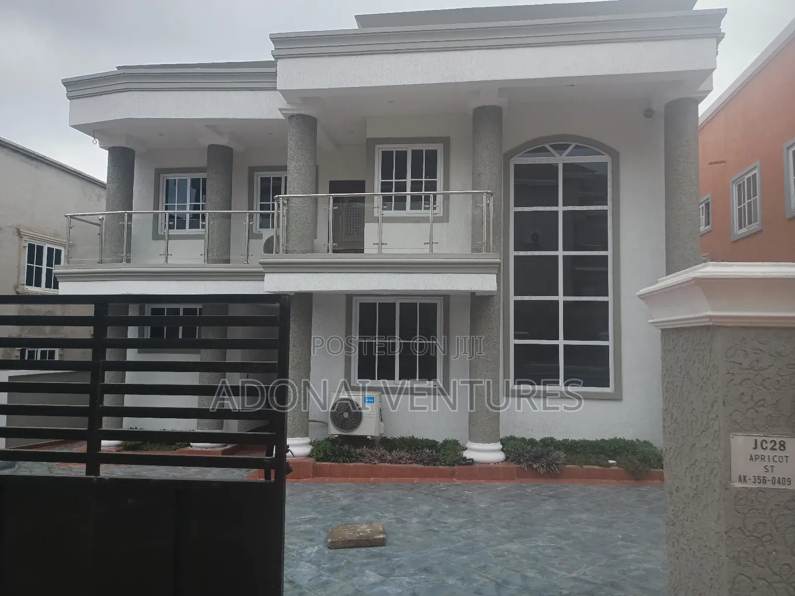 4bdrm House in Kwadaso Hilltop, Kumasi Metropolitan for sale
