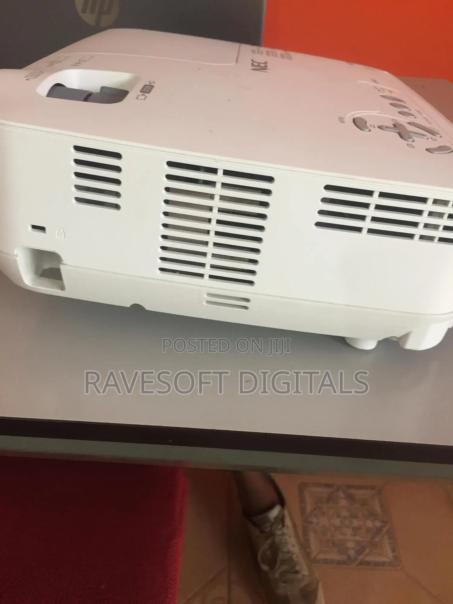 High Quality Projector
