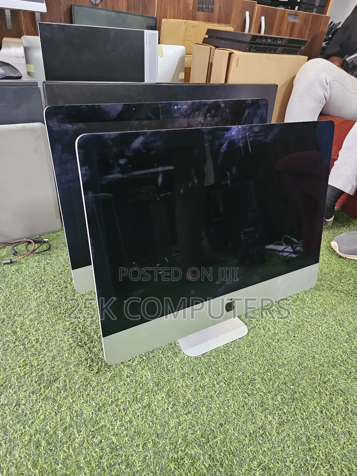 Desktop Computer Apple iMac 8GB Intel Core i5 SSD 500GB