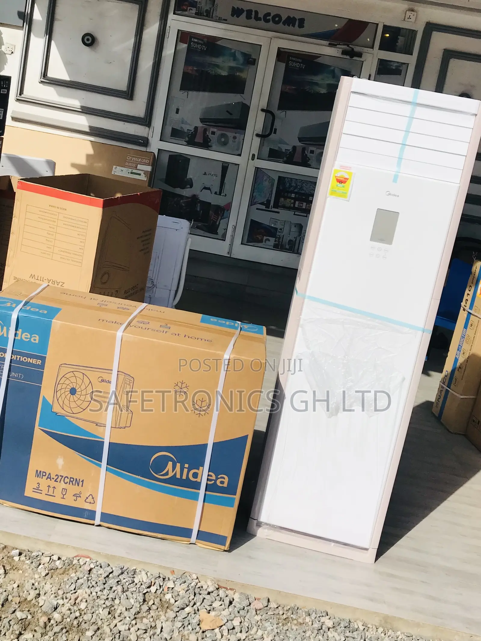 Sealed 3.0 Horse Power Floor Standing Midea SPL Type AC