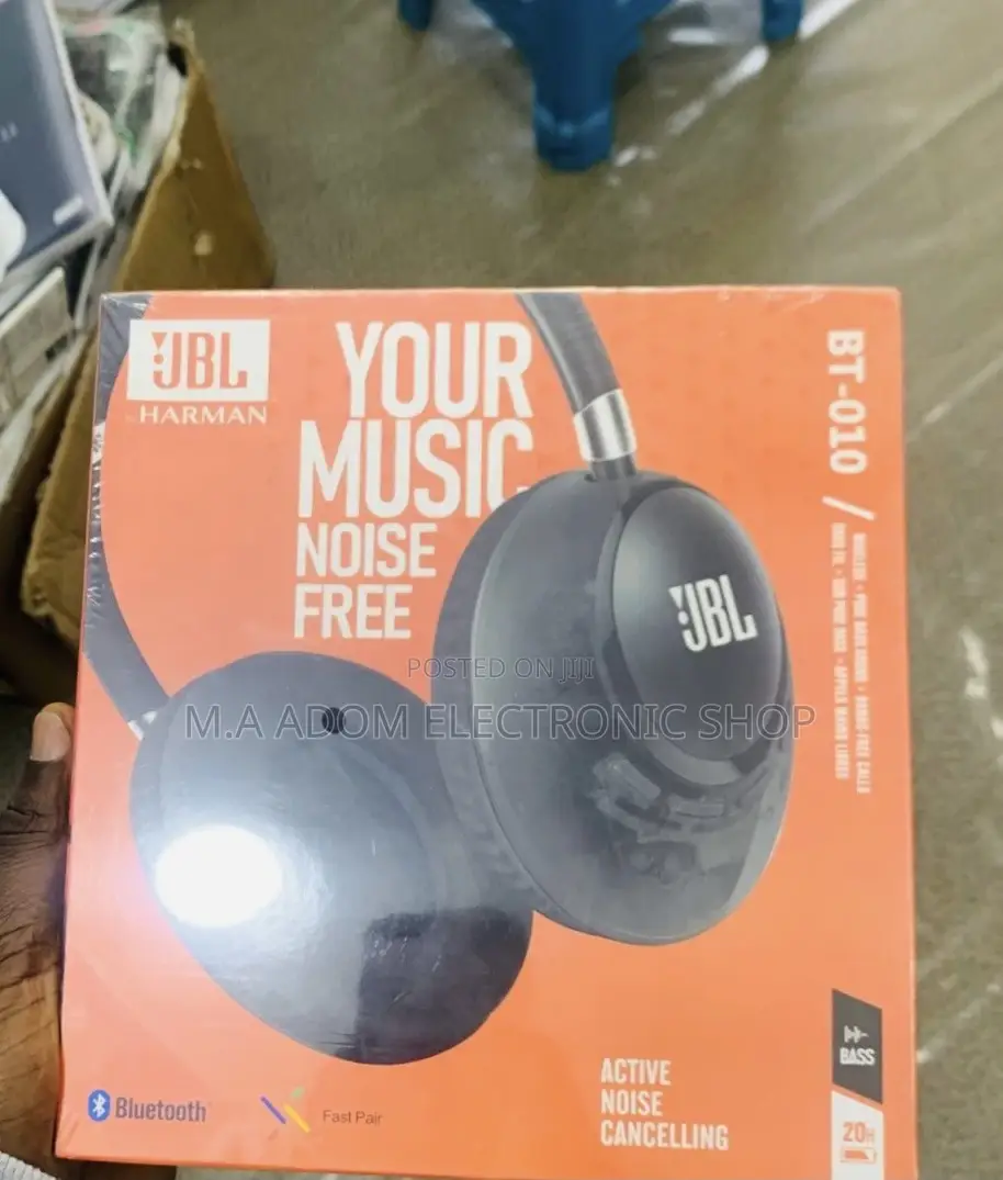 Well Design JBL Noise Canceling Bluetooth Headphone Set.