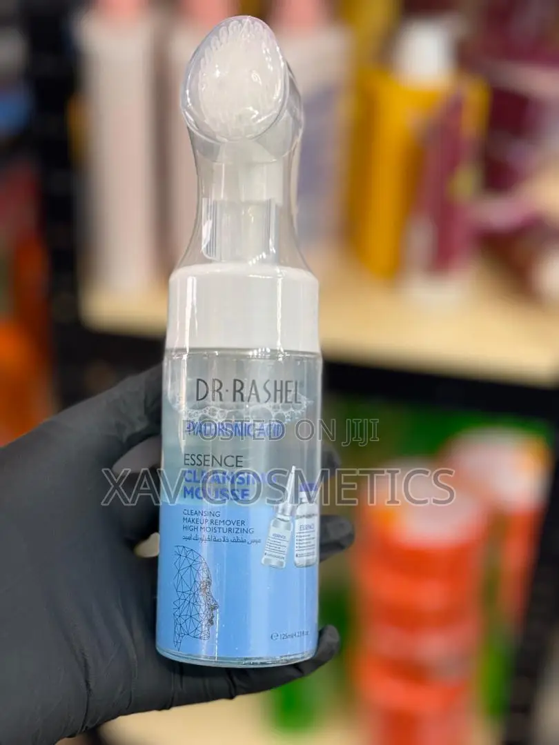 Dr. Rashel Hyaluronic Acid Cleansing Mousse