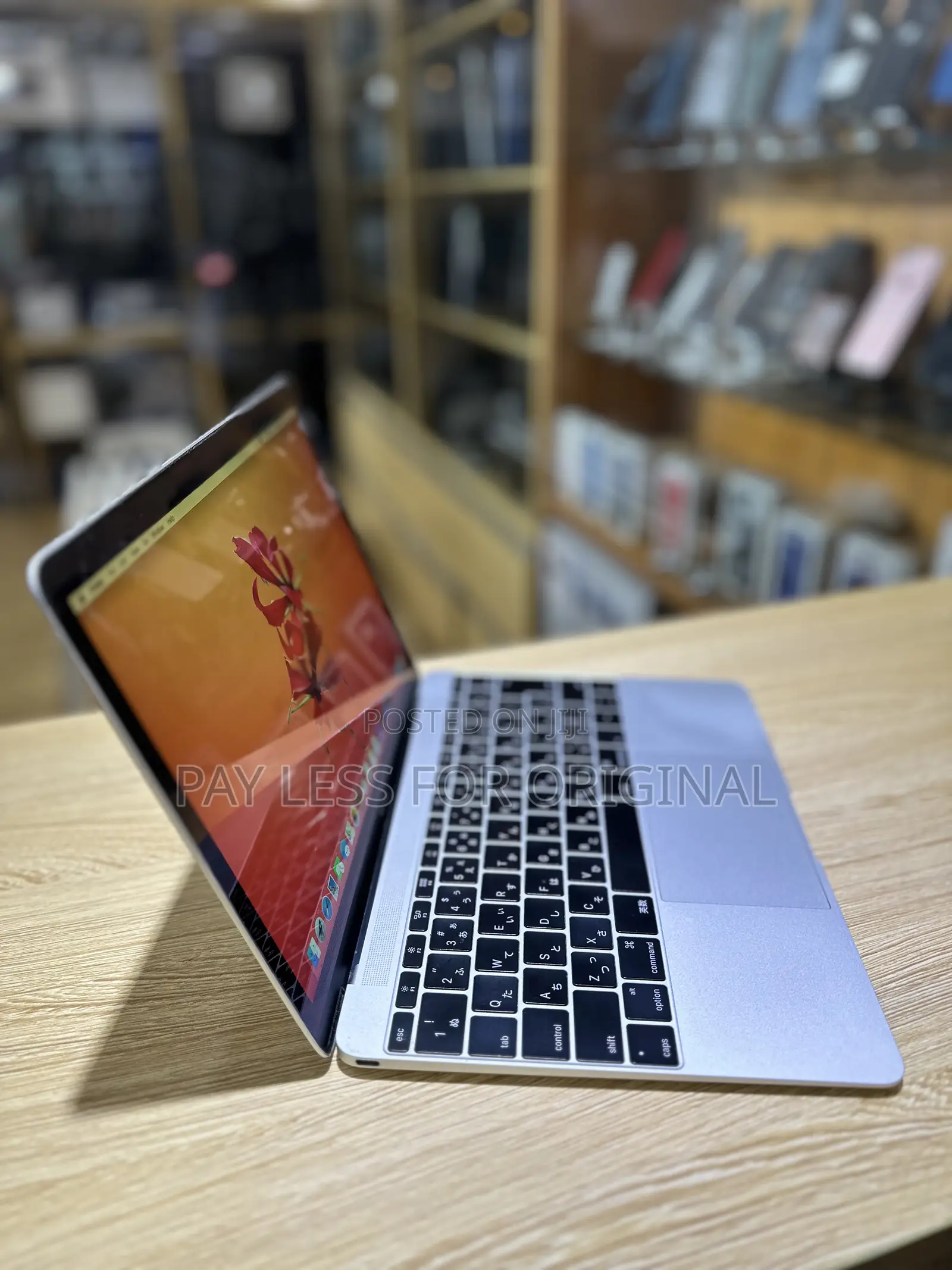 Laptop Apple MacBook 2016 8GB Intel Core I5 SSD 256GB