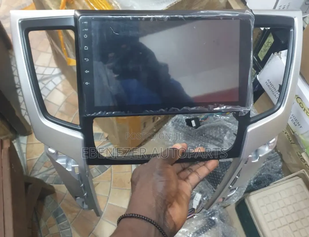 Mitsubishi L200 Android Tape 2019 2020 2021 2022 2023