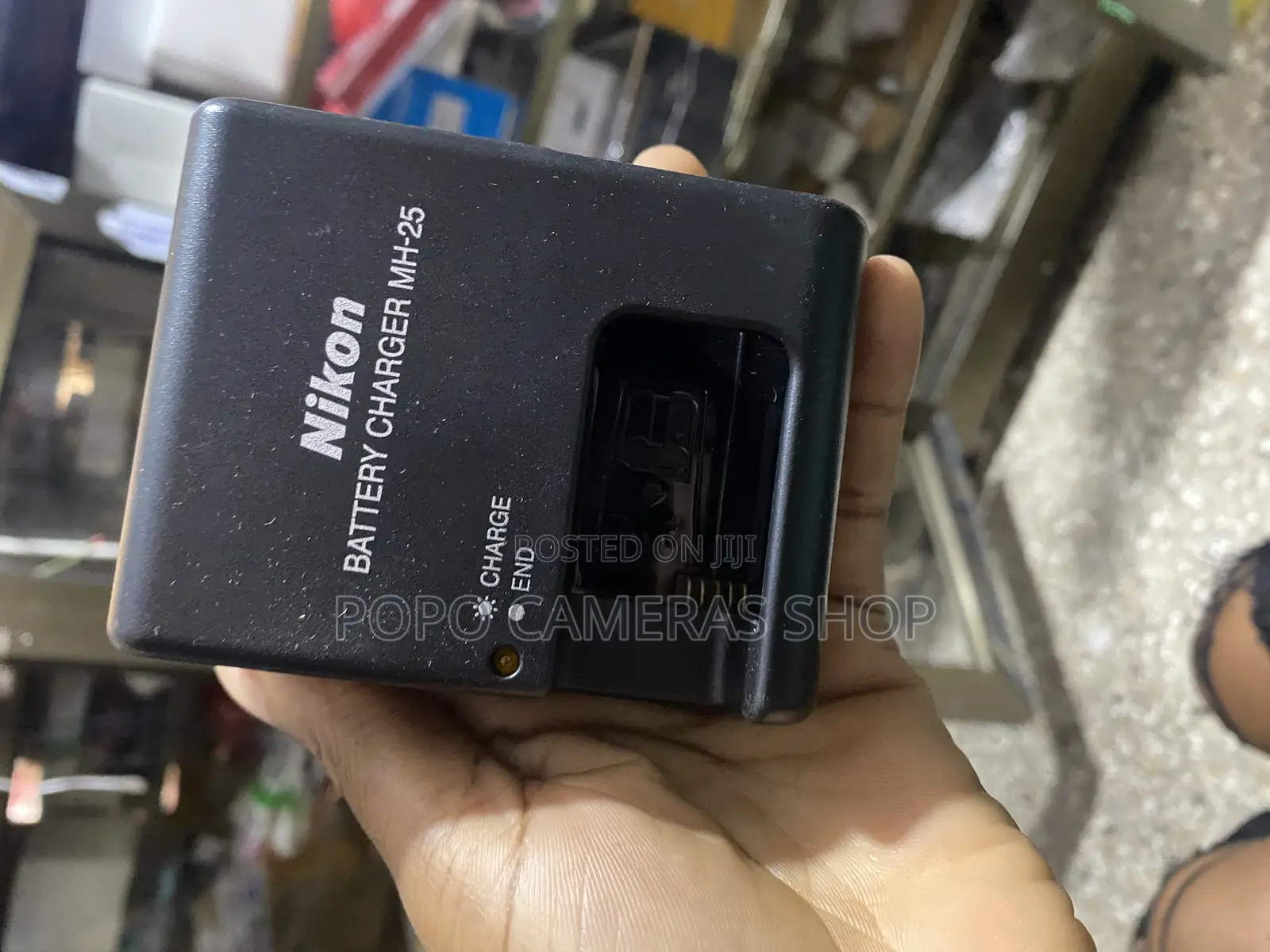 Nikon MH25 Charger