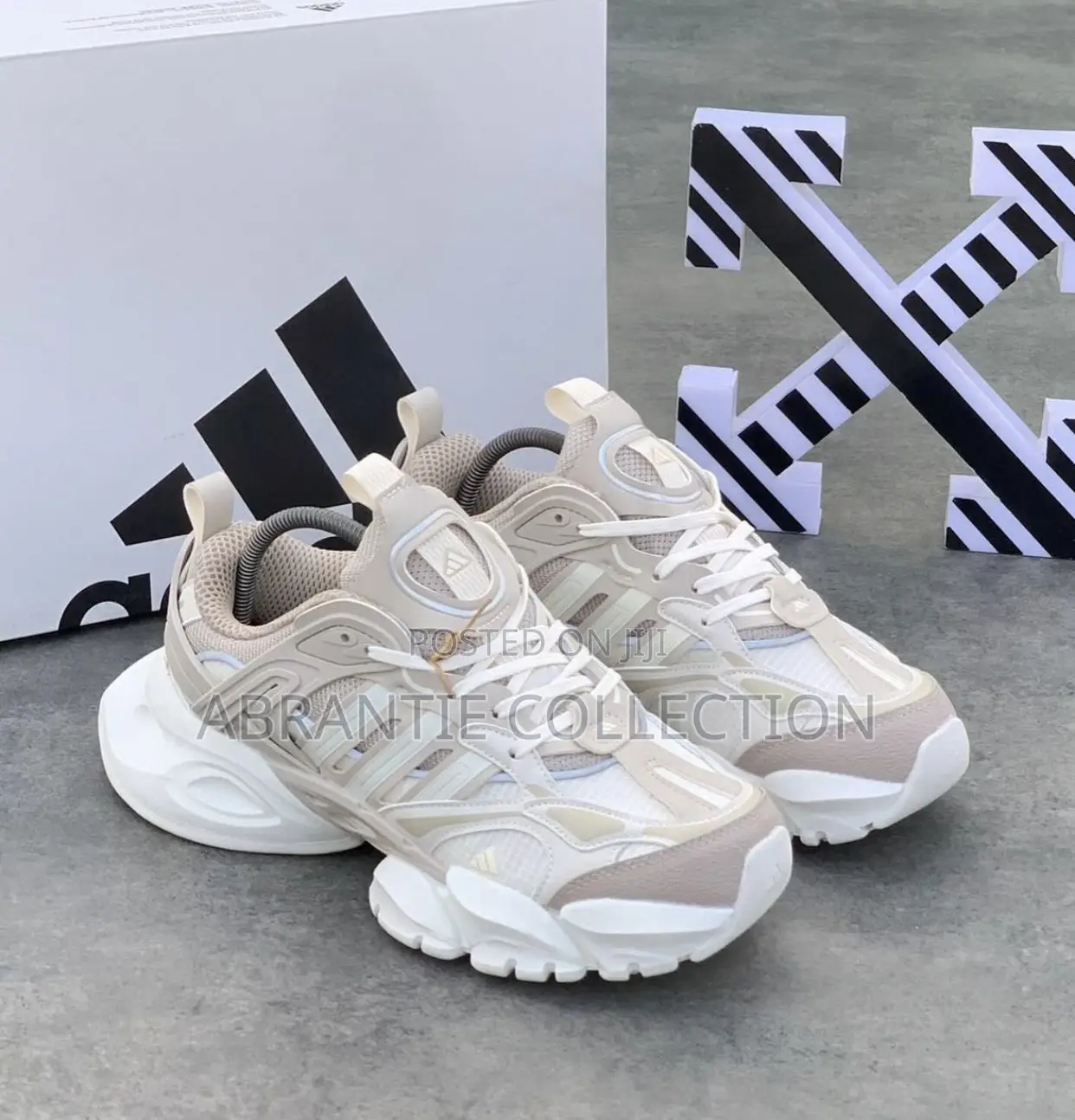Adidas Vento XLG Deluxe Sneakers