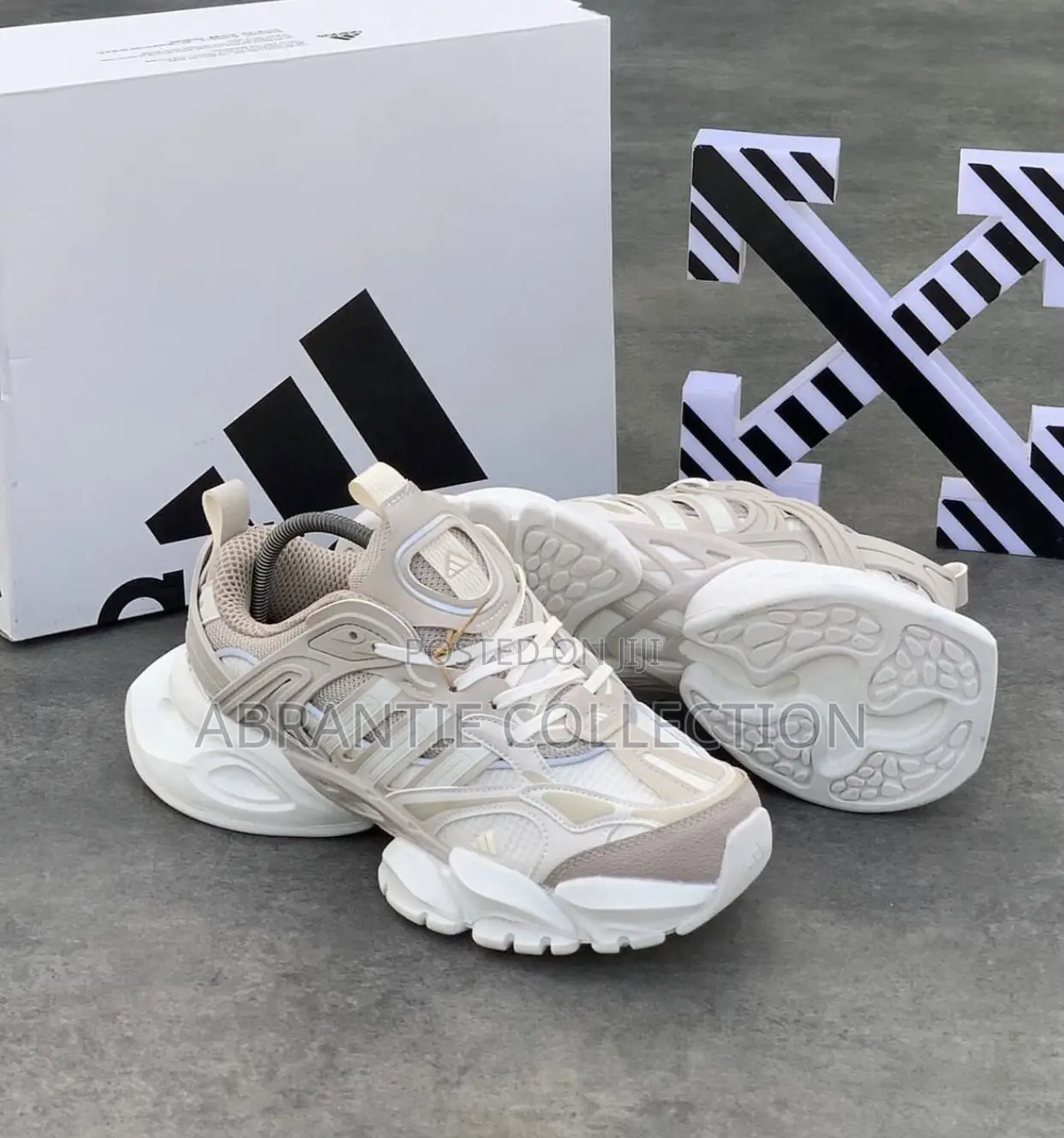 Adidas Vento XLG Deluxe Sneakers
