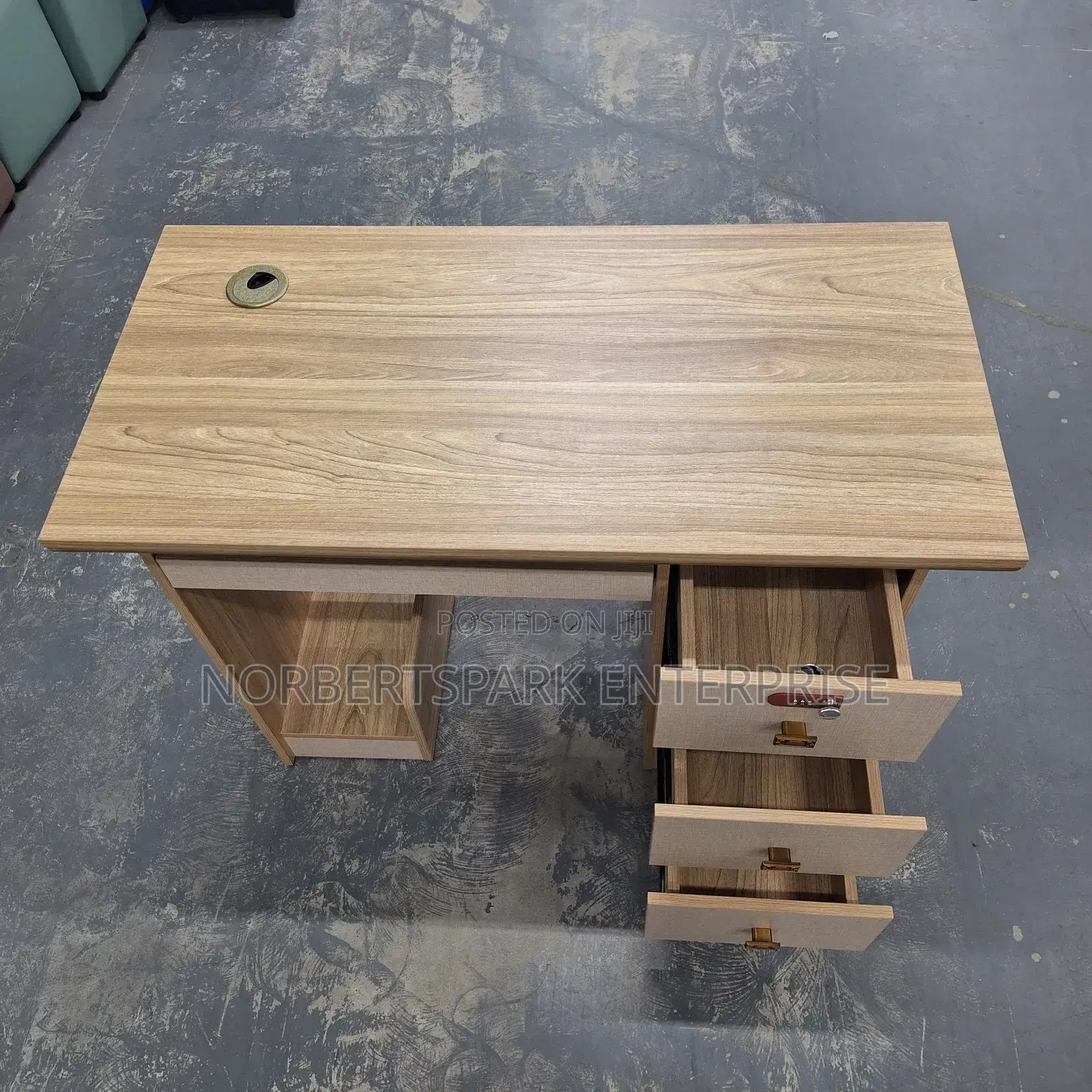 Office Desk (Office Table)