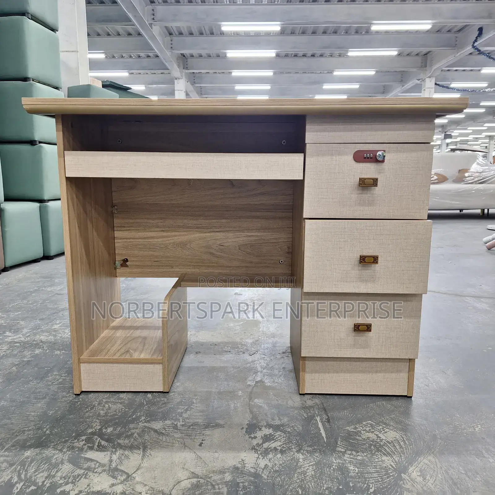 Office Desk (Office Table)