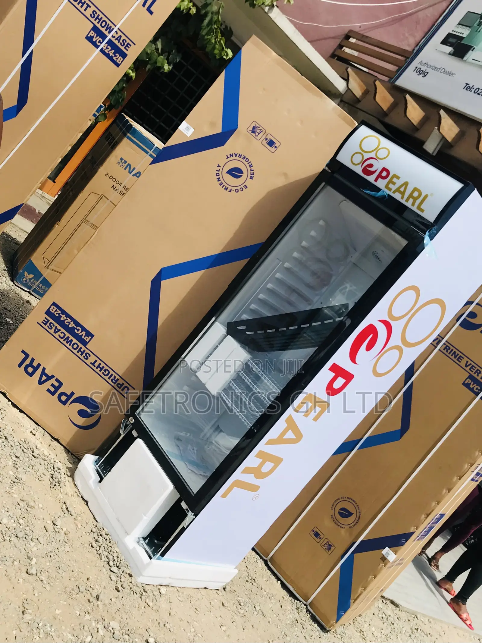 Available Display 400L Glass Pearl PVC-424 Singledoor Fridge