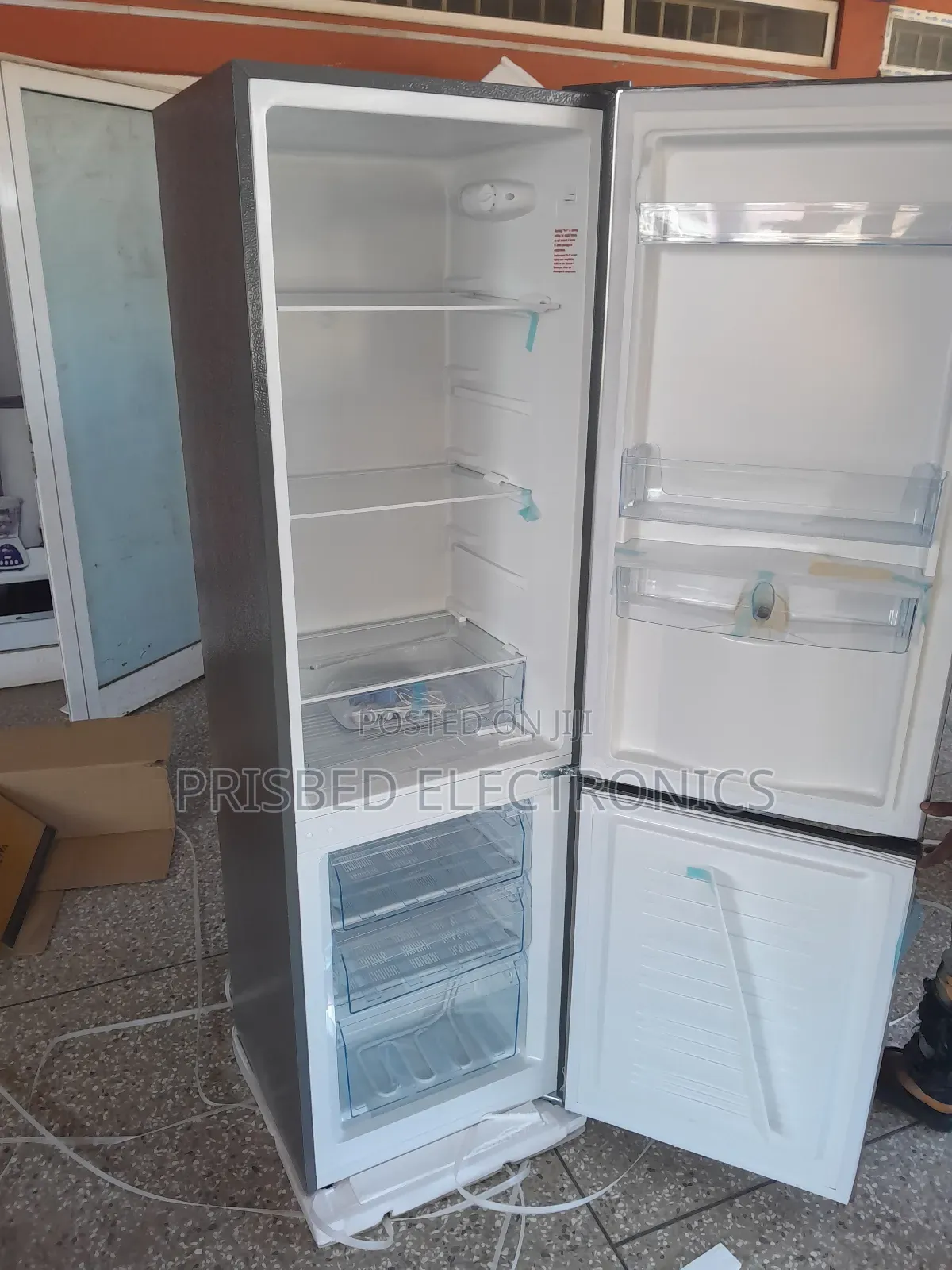Binatone Durable Double Door Fridge 248 Litres