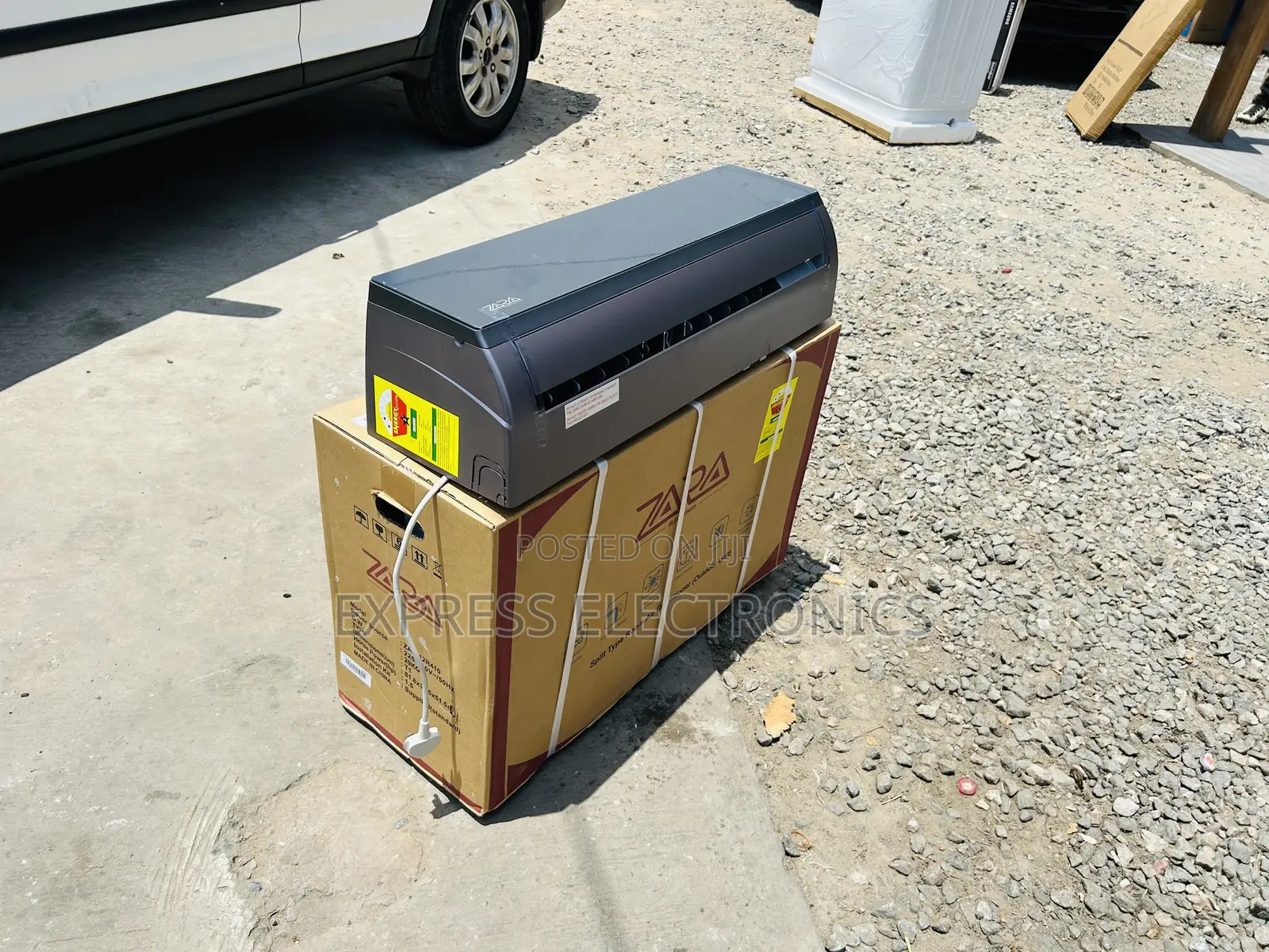 Easy To Clean Panel Split Black Mirror 1.5hp Zara
