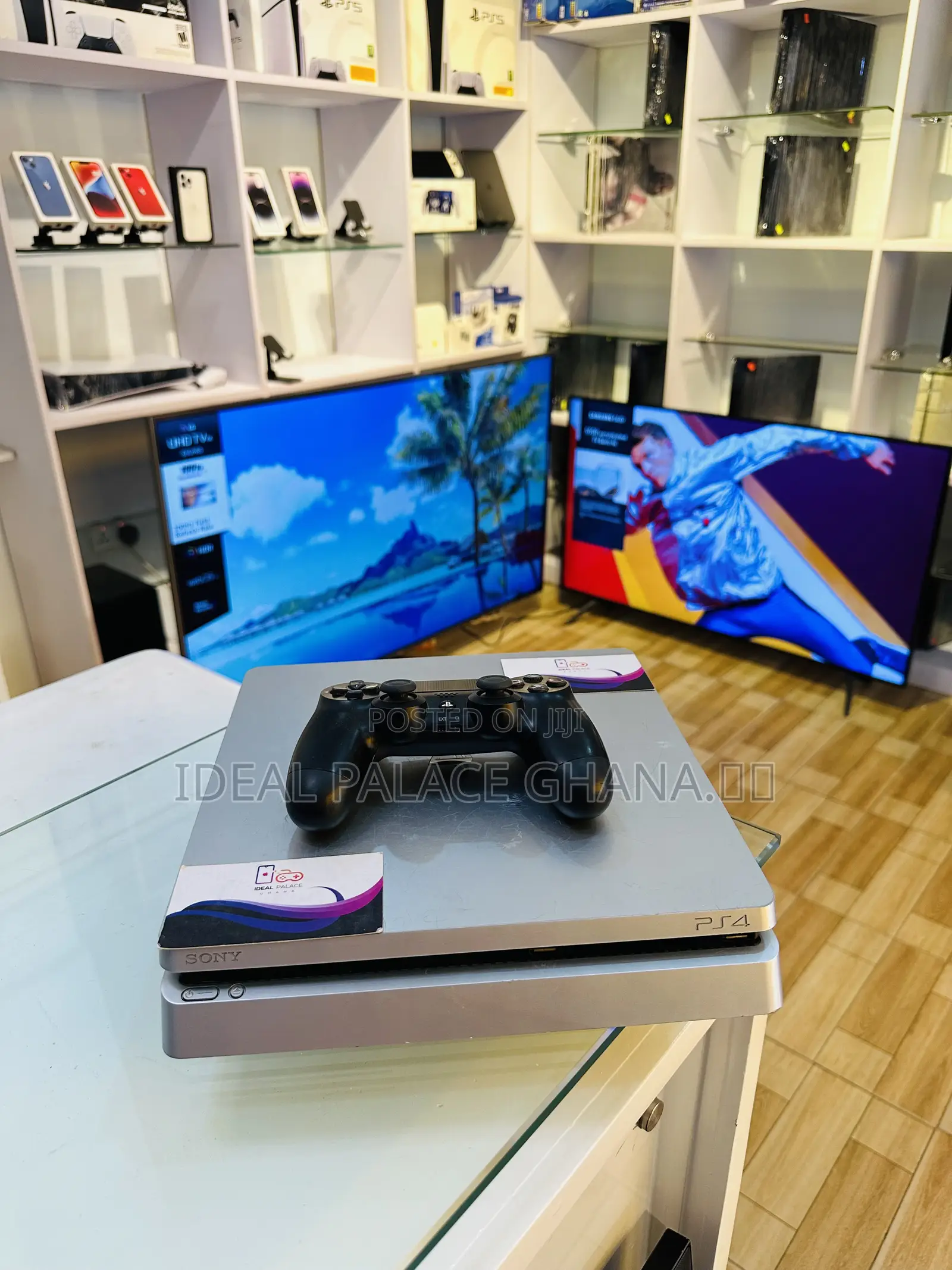 Ps4 Slim Limited Silver Edition With Games ( Fc26 )