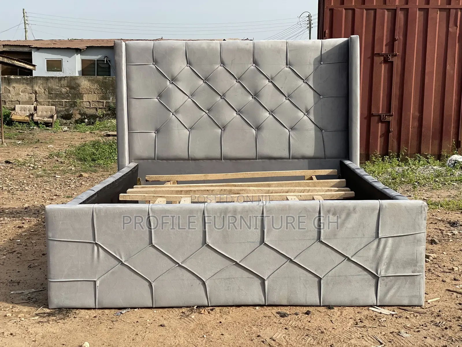 Soculate Double Fabric Bedframe// Durable And Luxurious