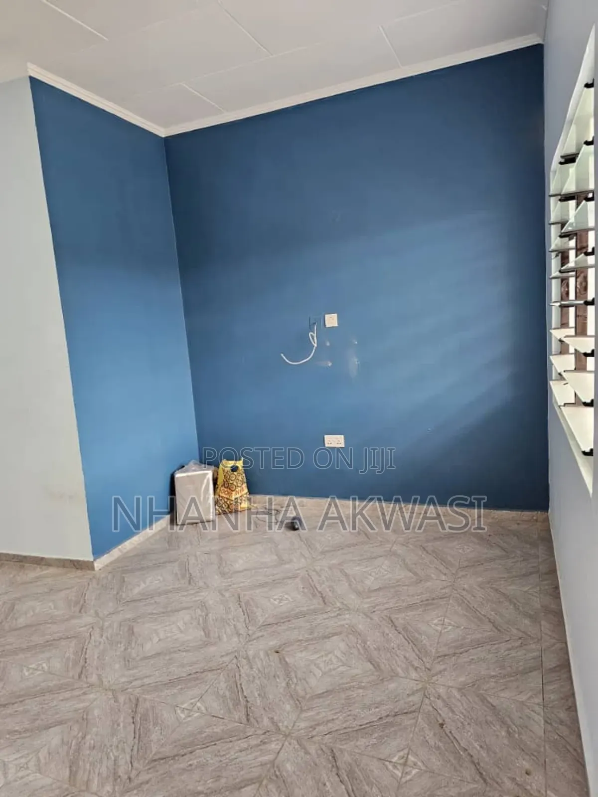 2bdrm House in Community 19, Tema Metropolitan for rent