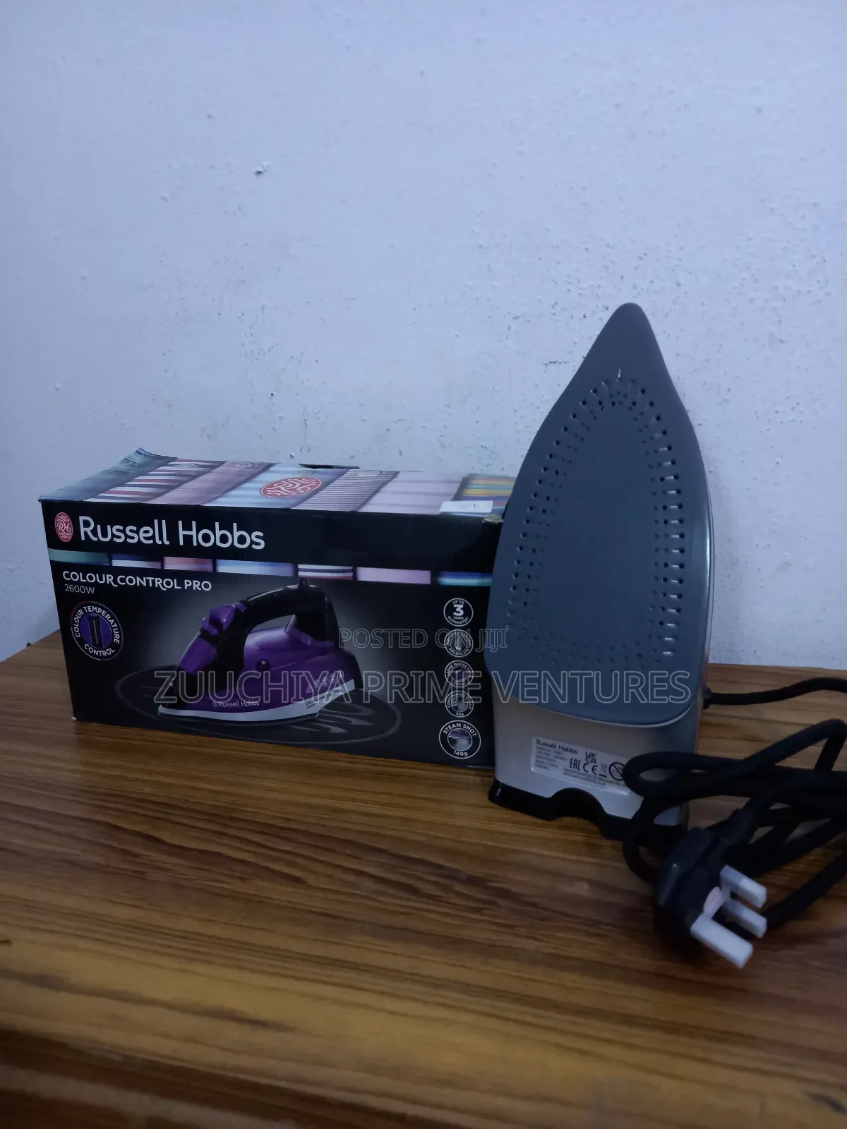 2600w/2400w Russell Hobbs Colour Control Steam Iron/Uk