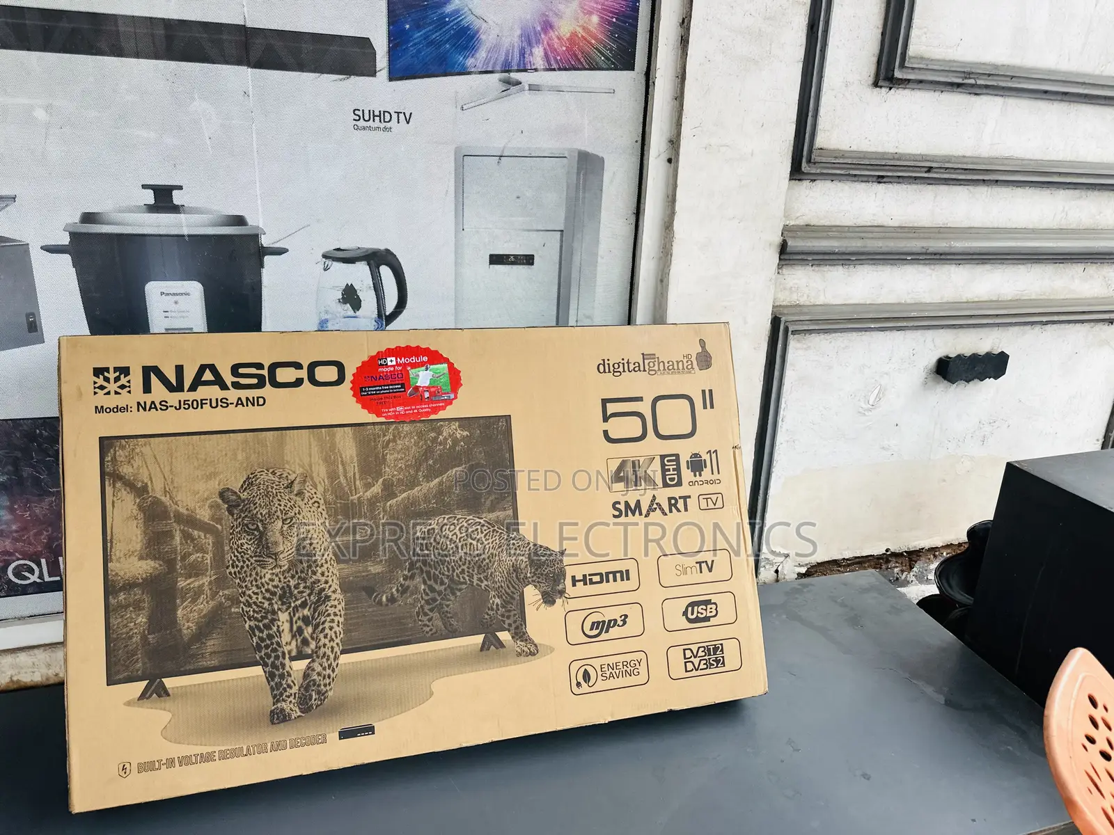 High Contrast Uhd Smart Nasco 50”