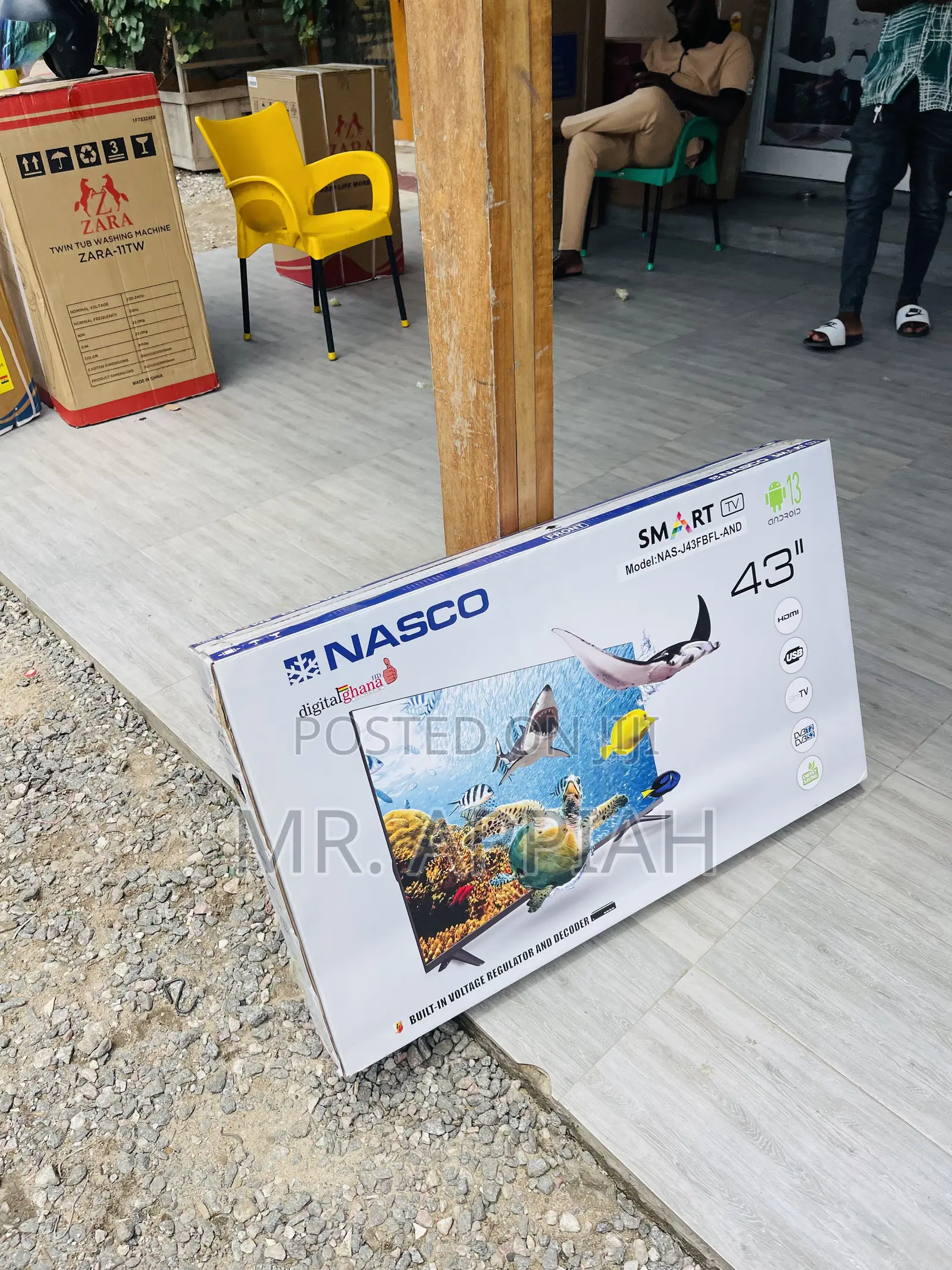 Original Nasco 43 Inch Digital Satellite Smart Television.