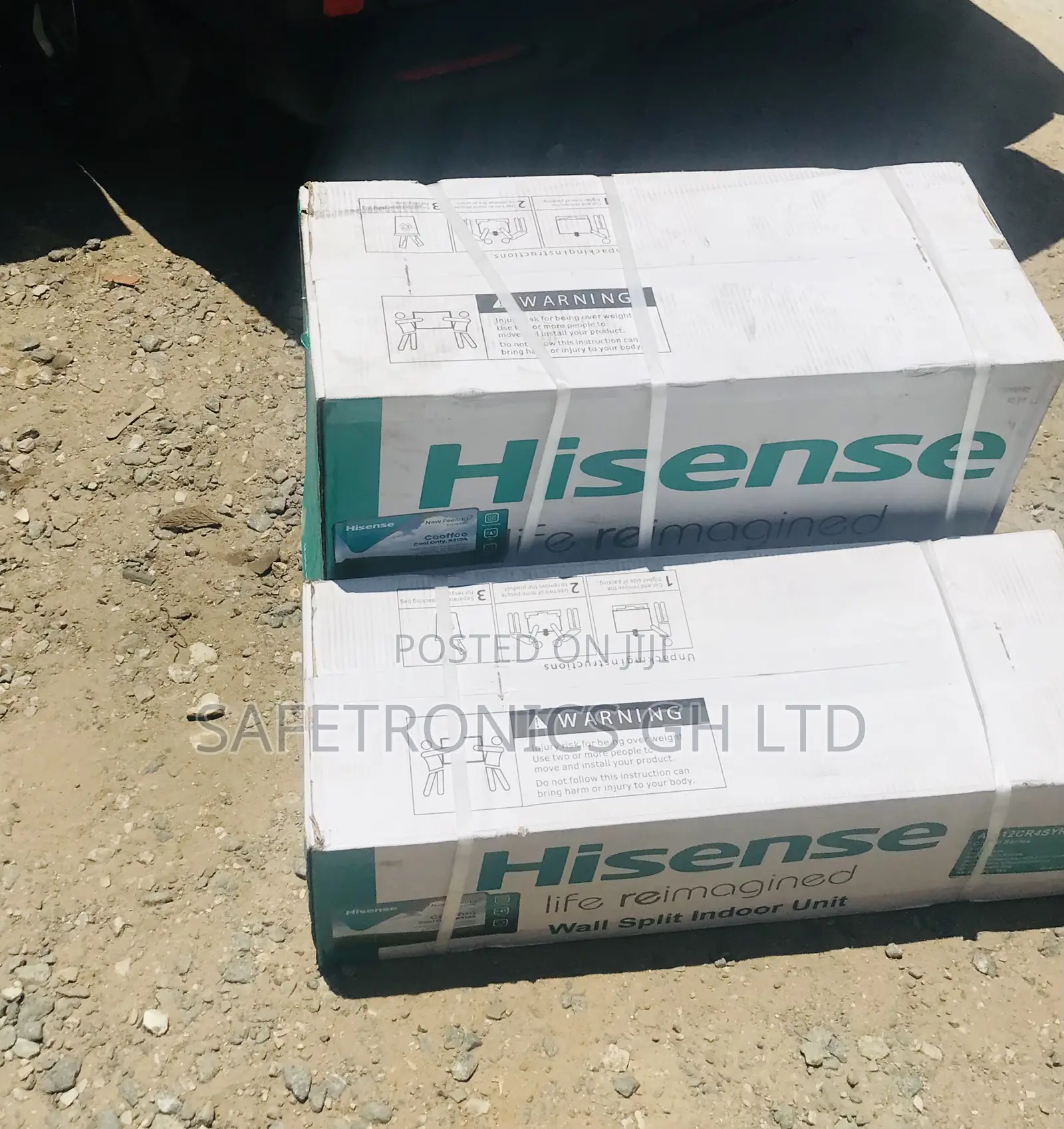 Sealed 1.5 Horsepower Split System Hisense White Ac