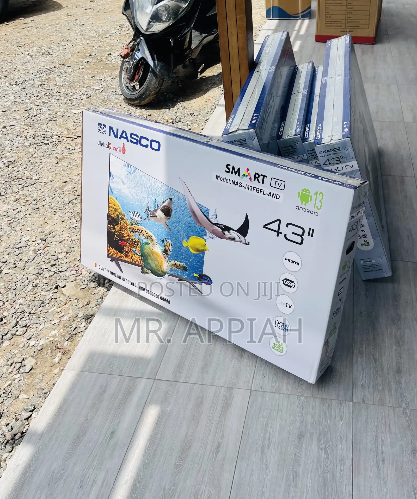 New Nasco 43 Inch Led Smart Digital Satellite Electric Tv.