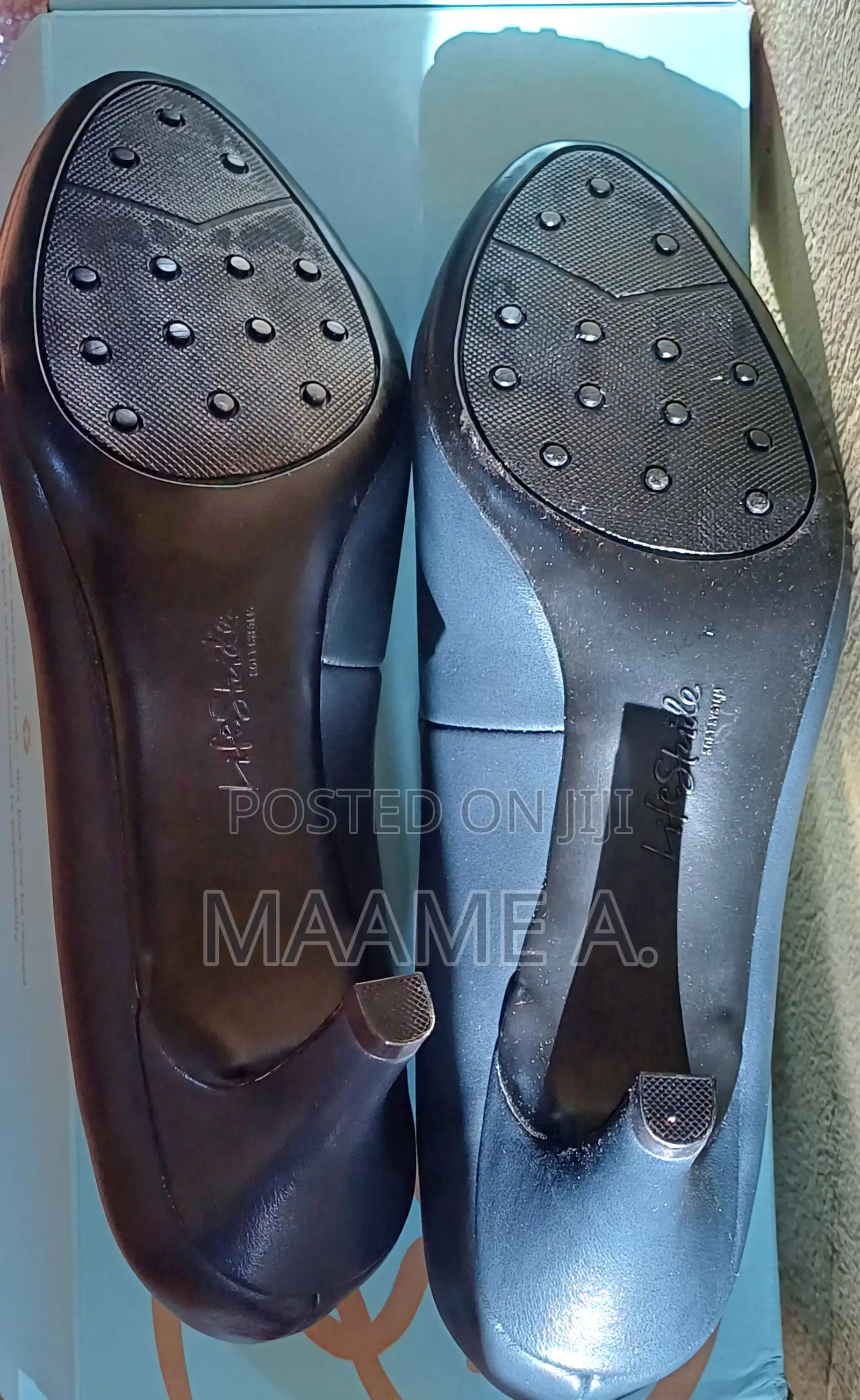Lifestride Navy Comfortable Closed Shoe Heel