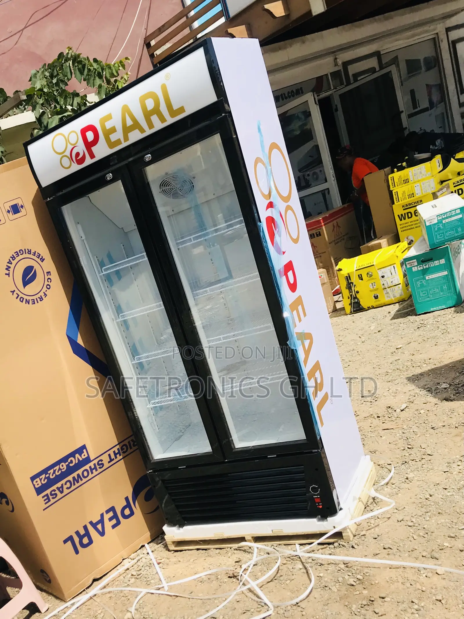 : Pearl. Glass Display. PVC-622 2 Doors : 500L Fridgev