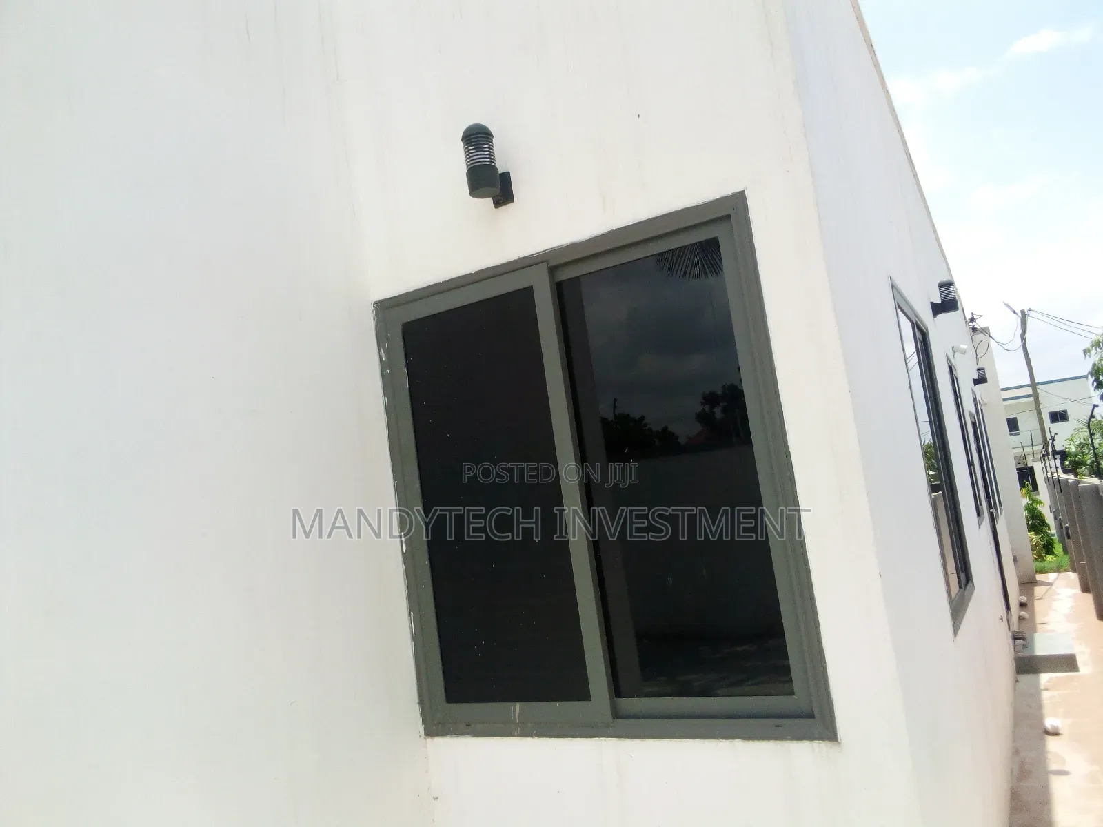 4bdrm House in Lake Side Estate for sale
