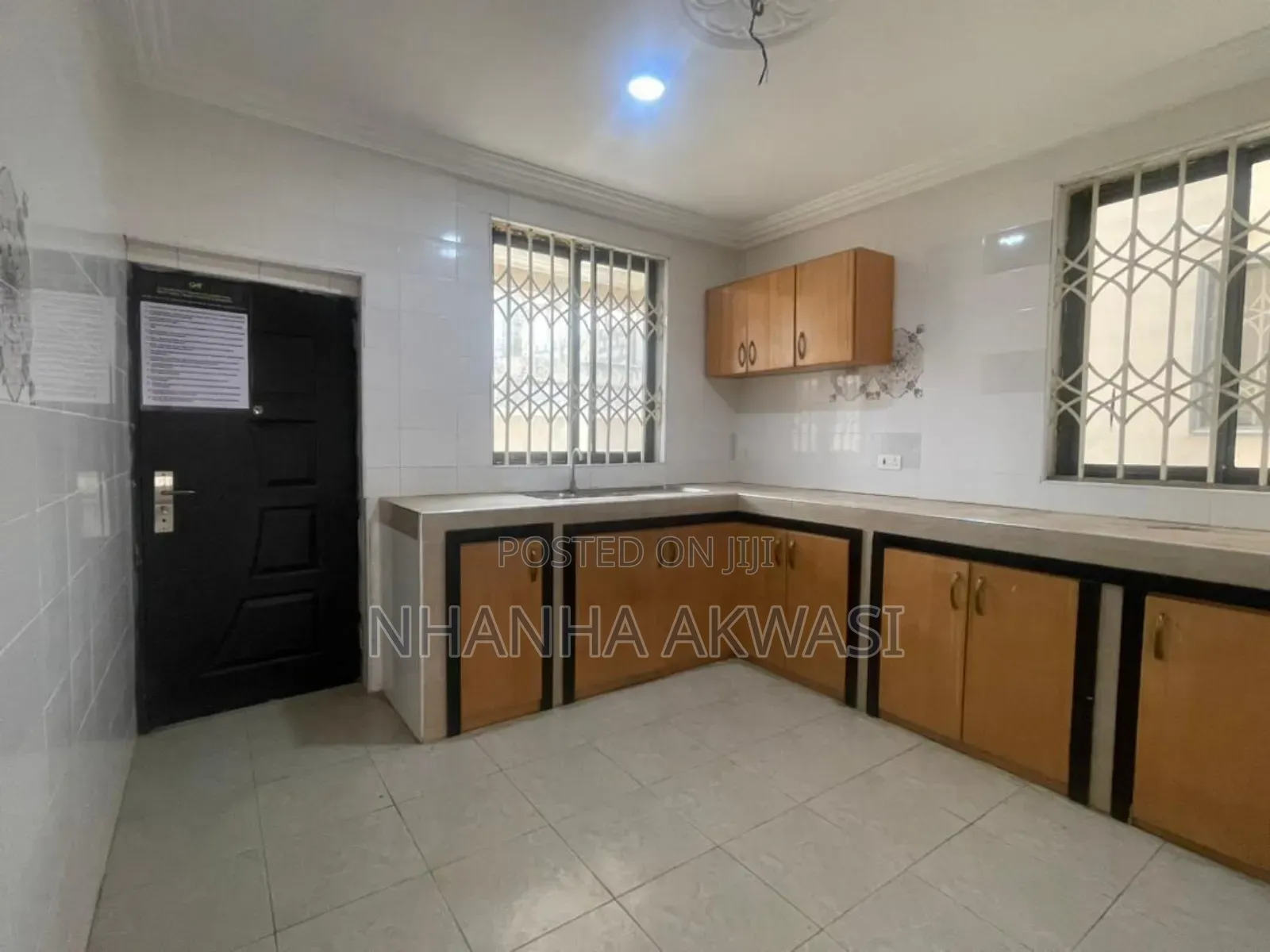 2bdrm Apartment in Lashibi Drc, Tema Metropolitan for rent