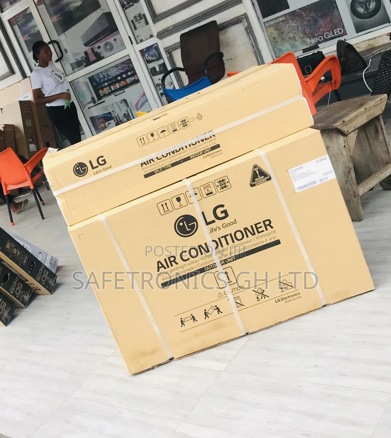 Order White: LG Dual 1.5 HP: Inverter Split Gas AC