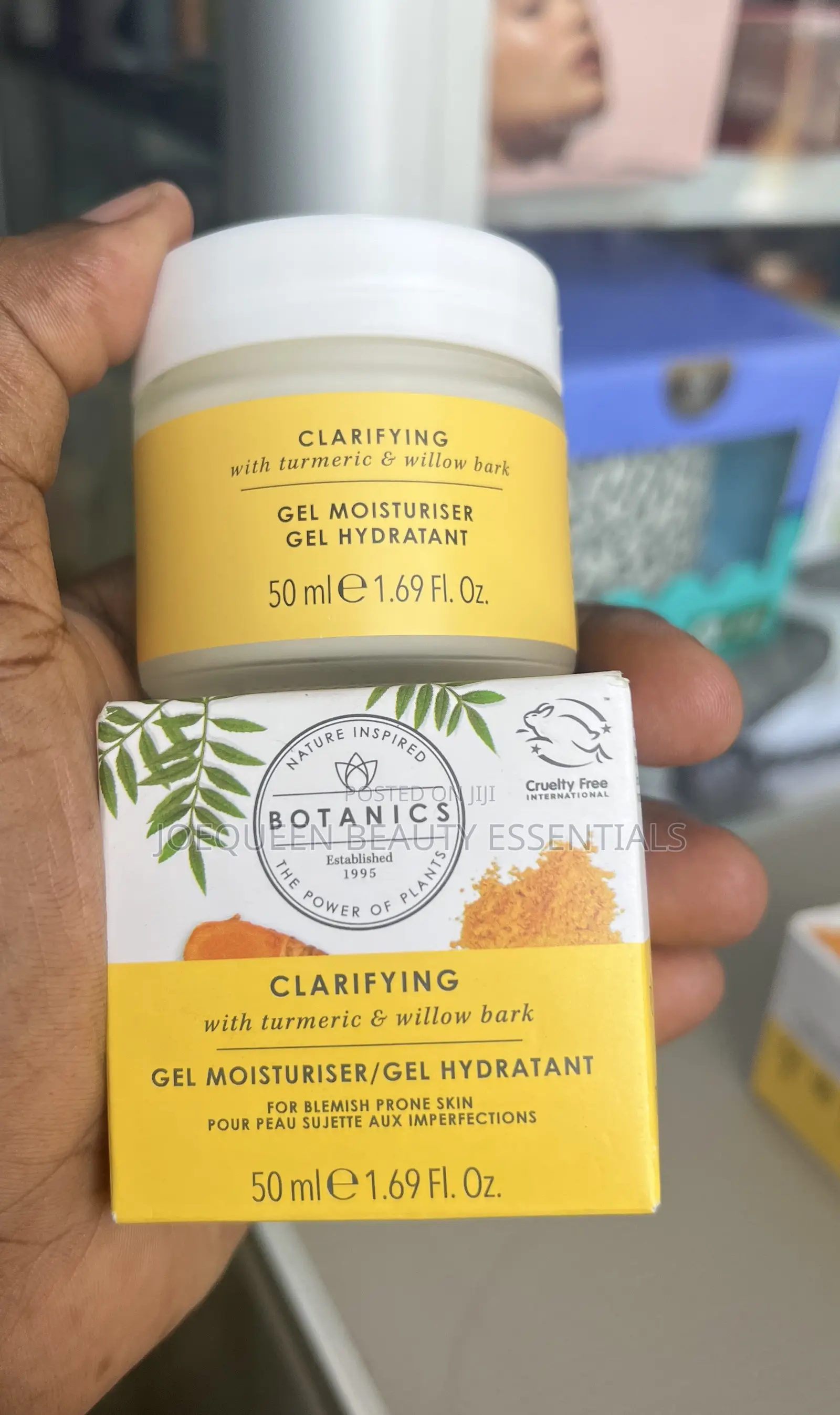 Botanics Clarifying Tumeric Gel Moisturizer
