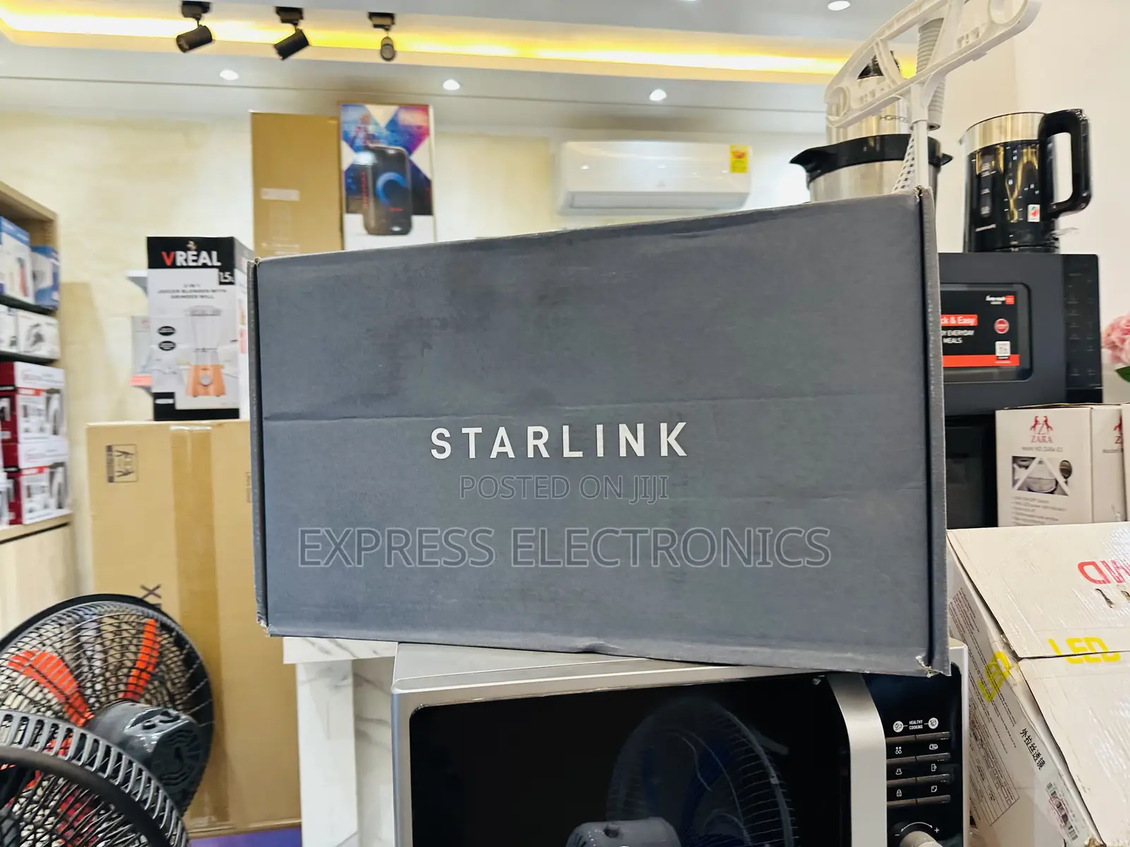 Ultra Modern Internet Connection Wireless Starlink