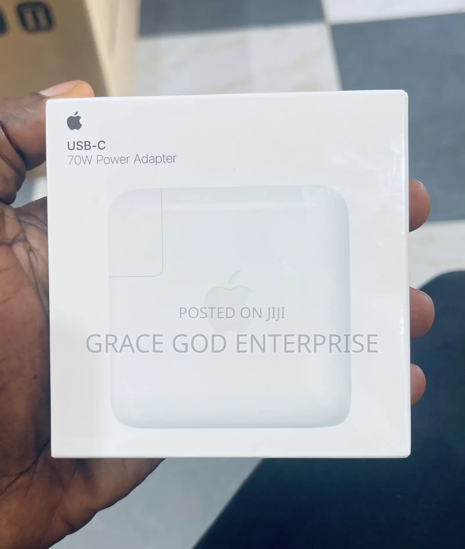 Original Apple Macbook 70W Gan Adapter.