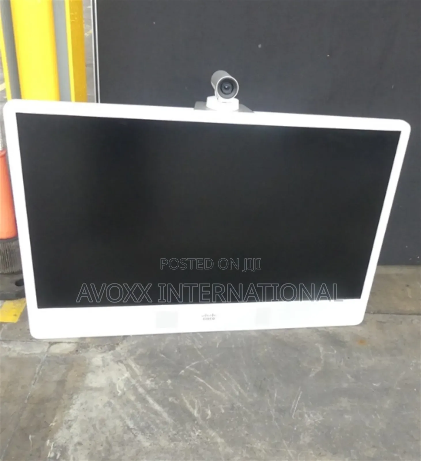 Cisco 55"TFT LCD Conferencing Monitor W/ High Definition Cam