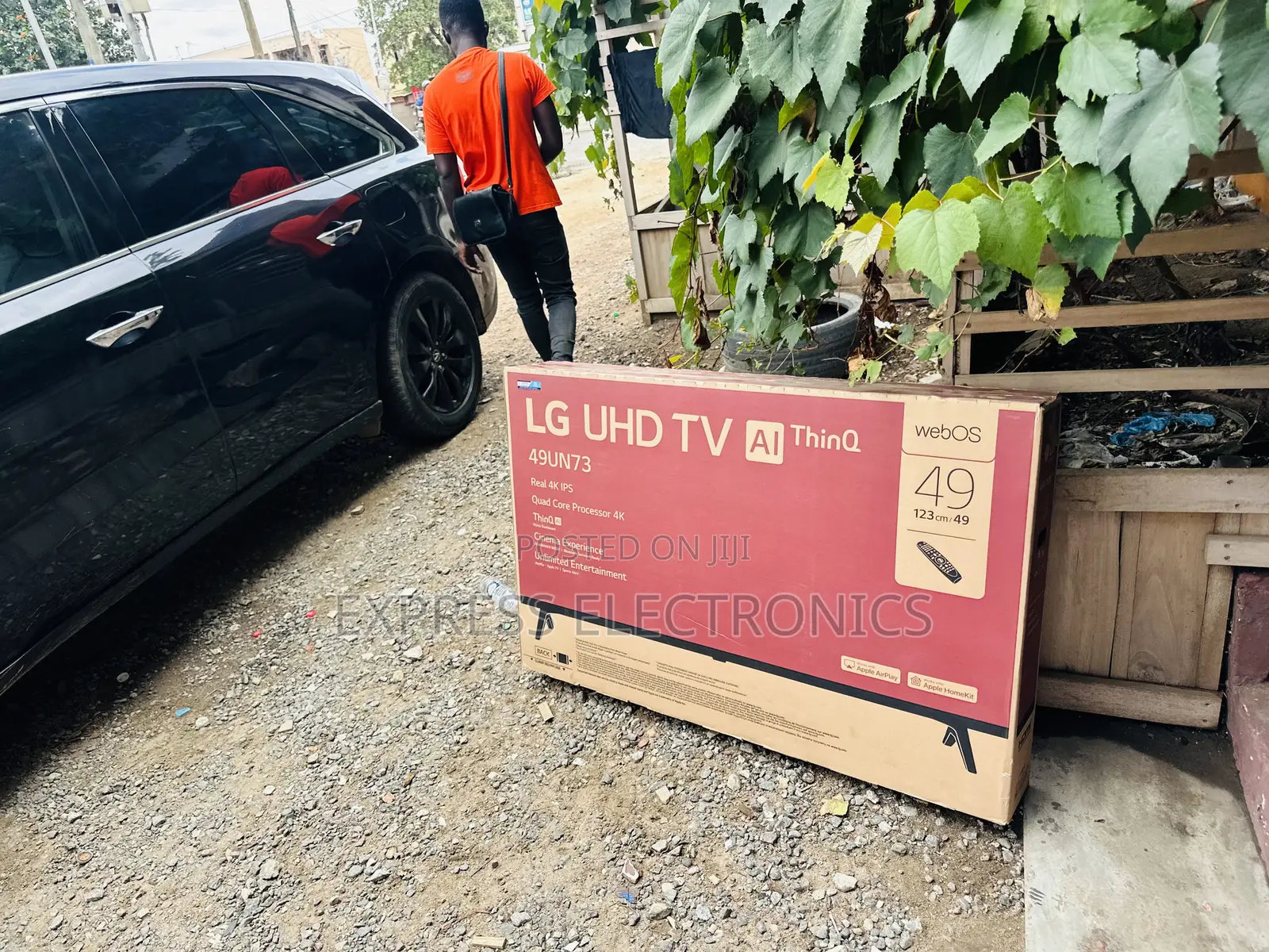 Unique Sleek UHD Smart Lg 49”UN73