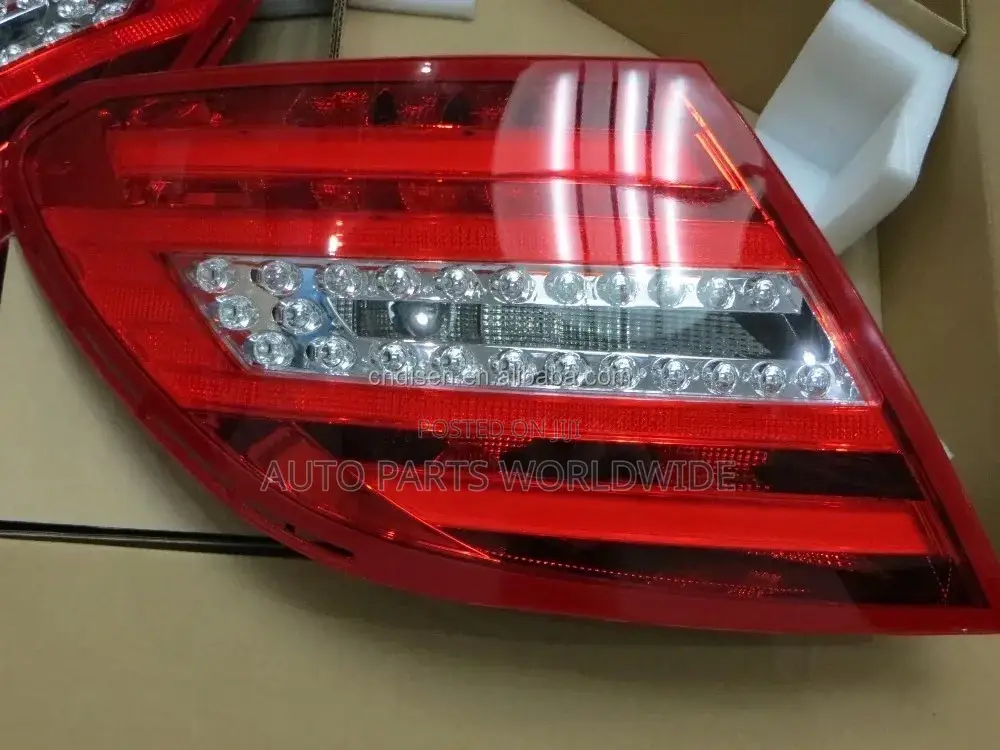 Mercedes Benz W204 Tail Lights 2008-2014