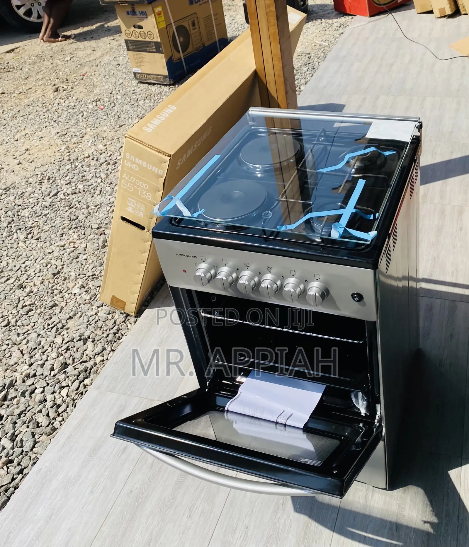 Super Powerful Volcano 50x50 2 Gas + 2 Electric Cooker.