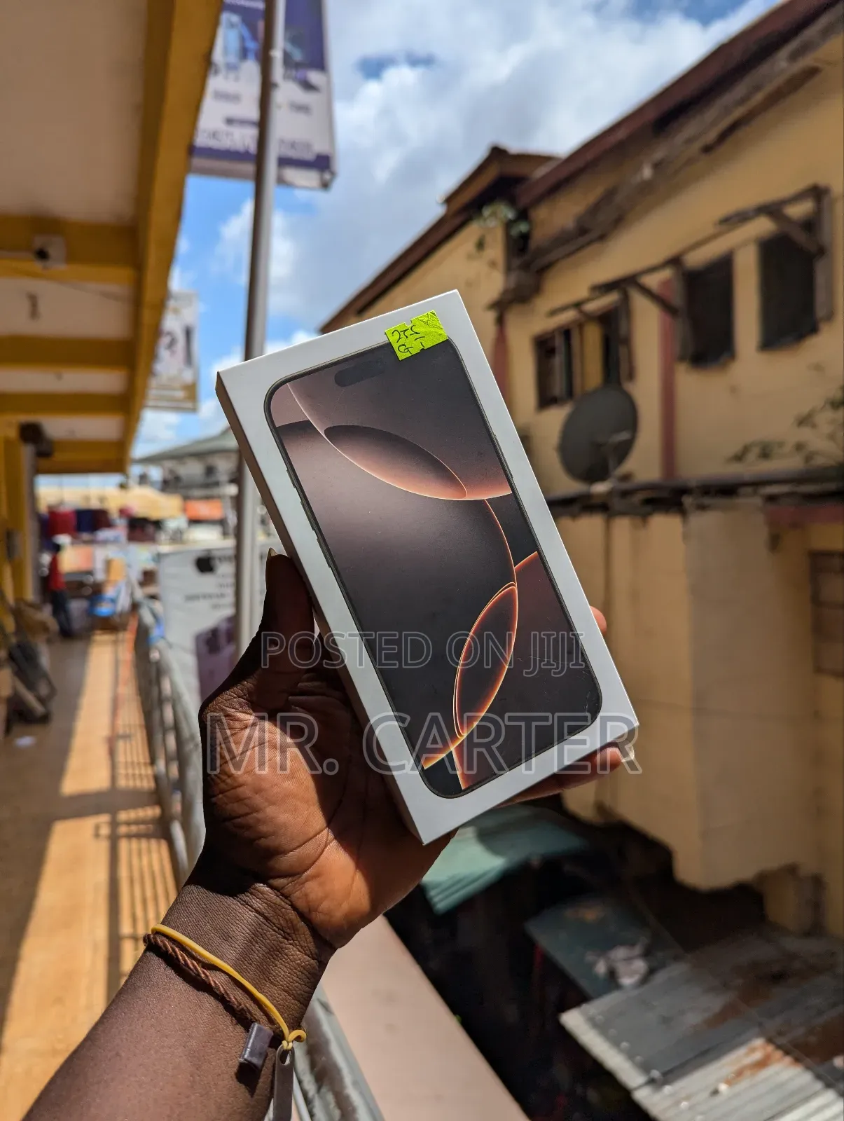 New Apple iPhone 16 Pro Max 256 GB Gold