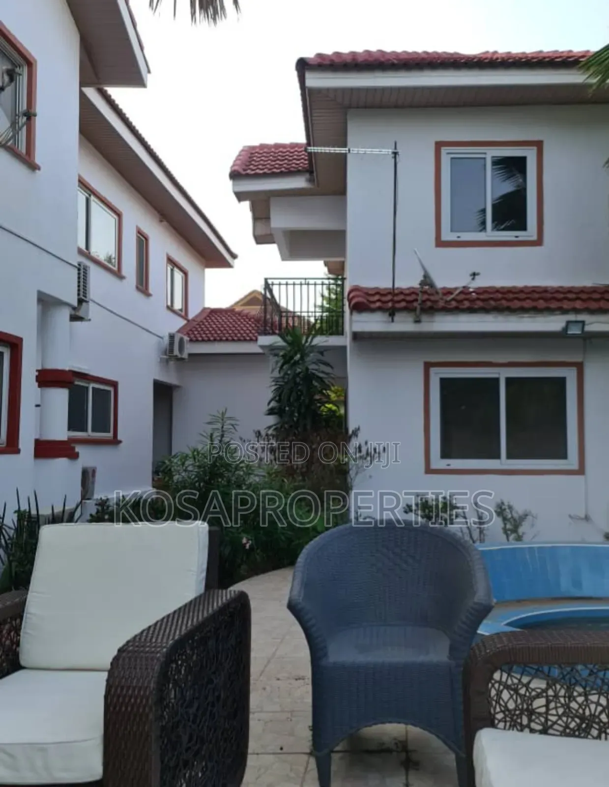 Furnished 5bdrm House in Trassaco, Adjiriganor for sale