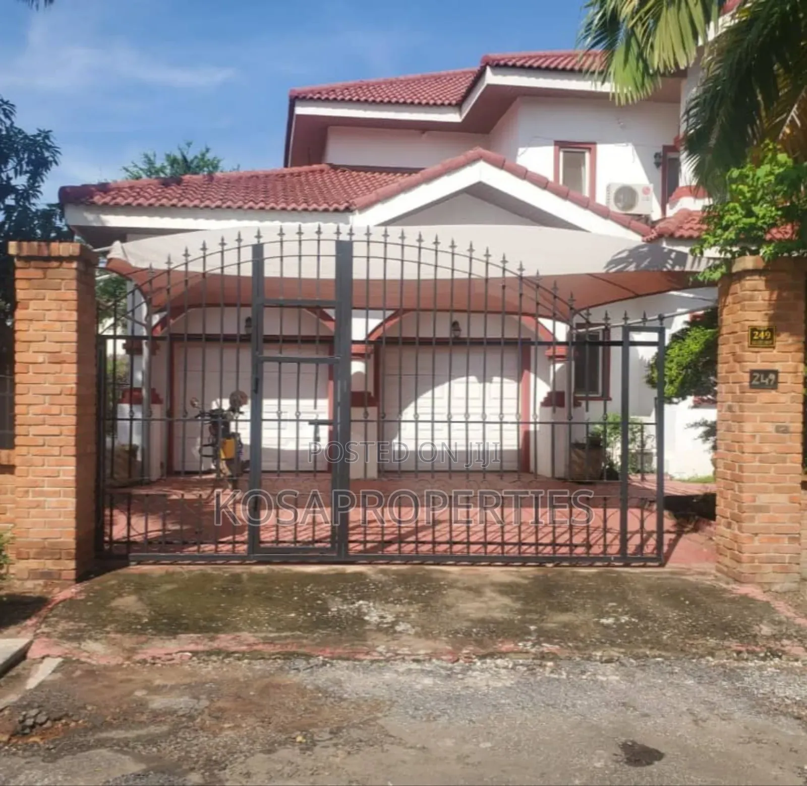 Furnished 5bdrm House in Trassaco, Adjiriganor for sale