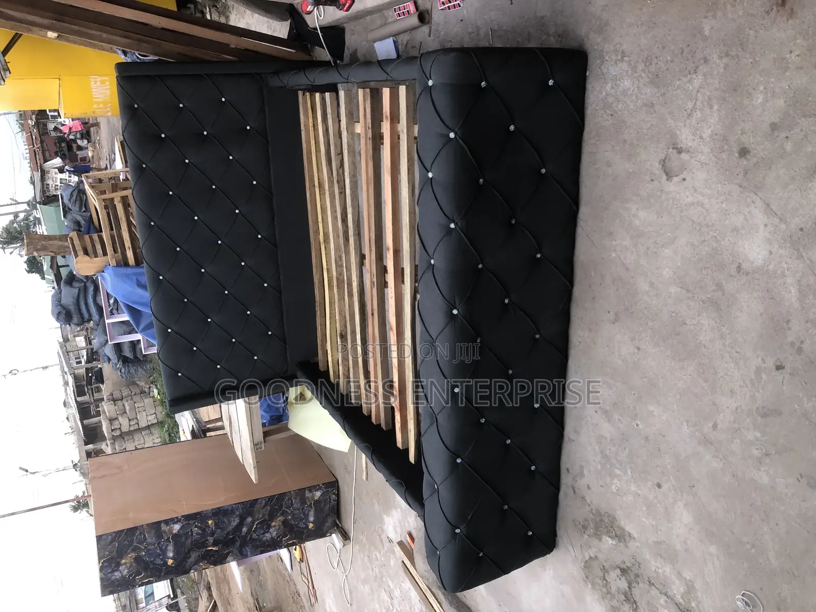 Design Queen Size Bed Frame