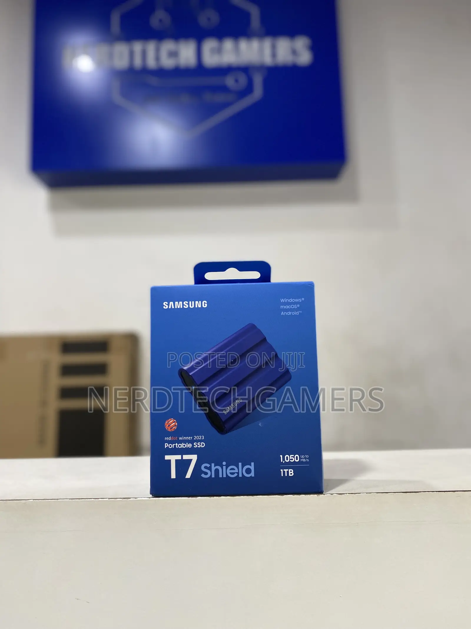 Samsung T7 Shield 1tb, Up to 1050mb