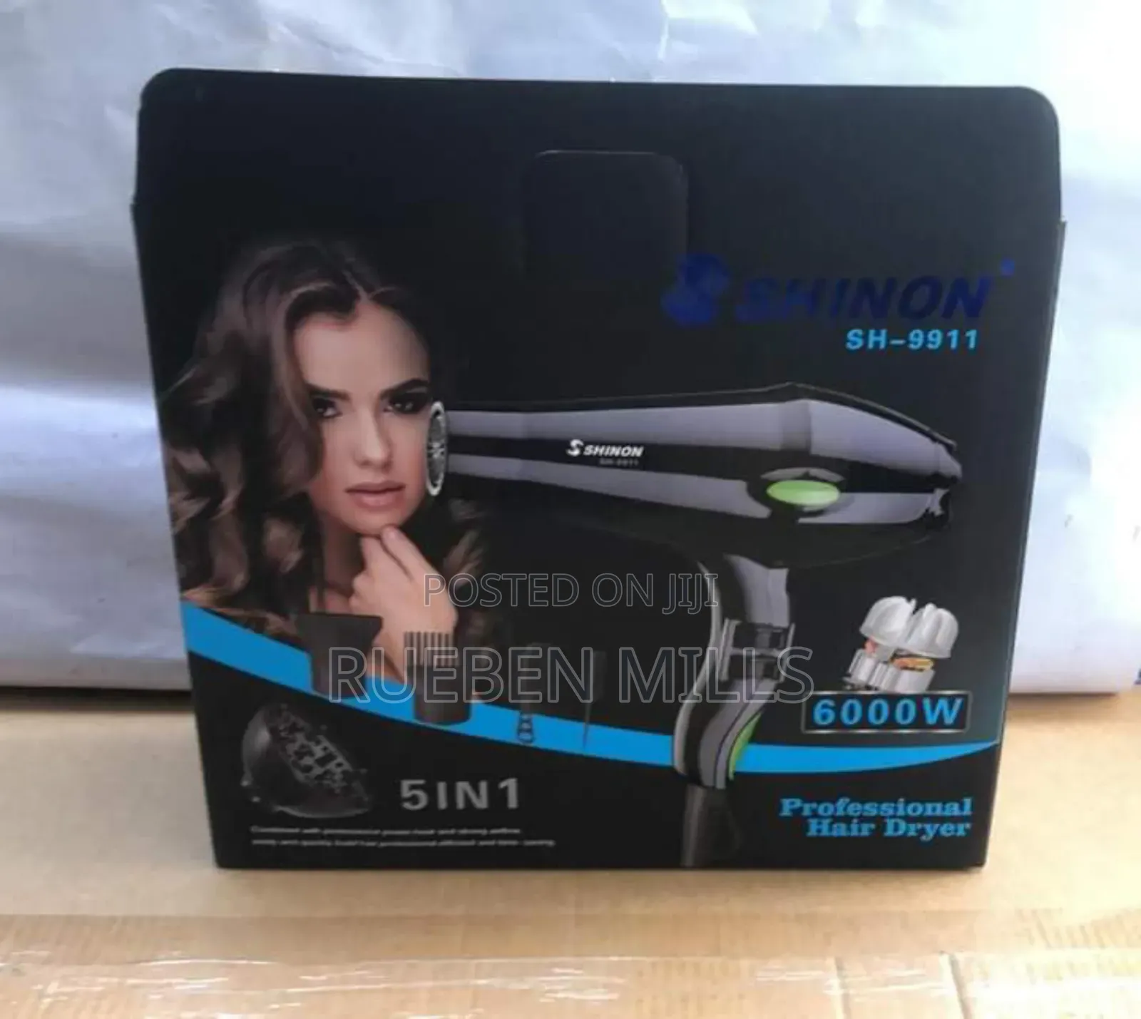 Shinon 6000w Hair Dryer With Concentrator and Diffuser